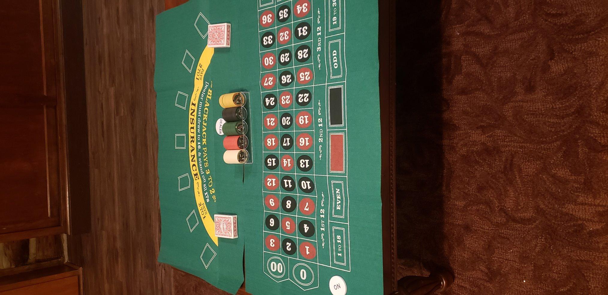 Brybelly Casino Night 4-in-1 Complete Game Set with Felts, Wheel, 100 Chips, Dice & Cards for Blackjack, Craps, Roulette & Texas Hold'em - Green Felt Double Sided Casino Tabletop Gaming Mat customer photo 2