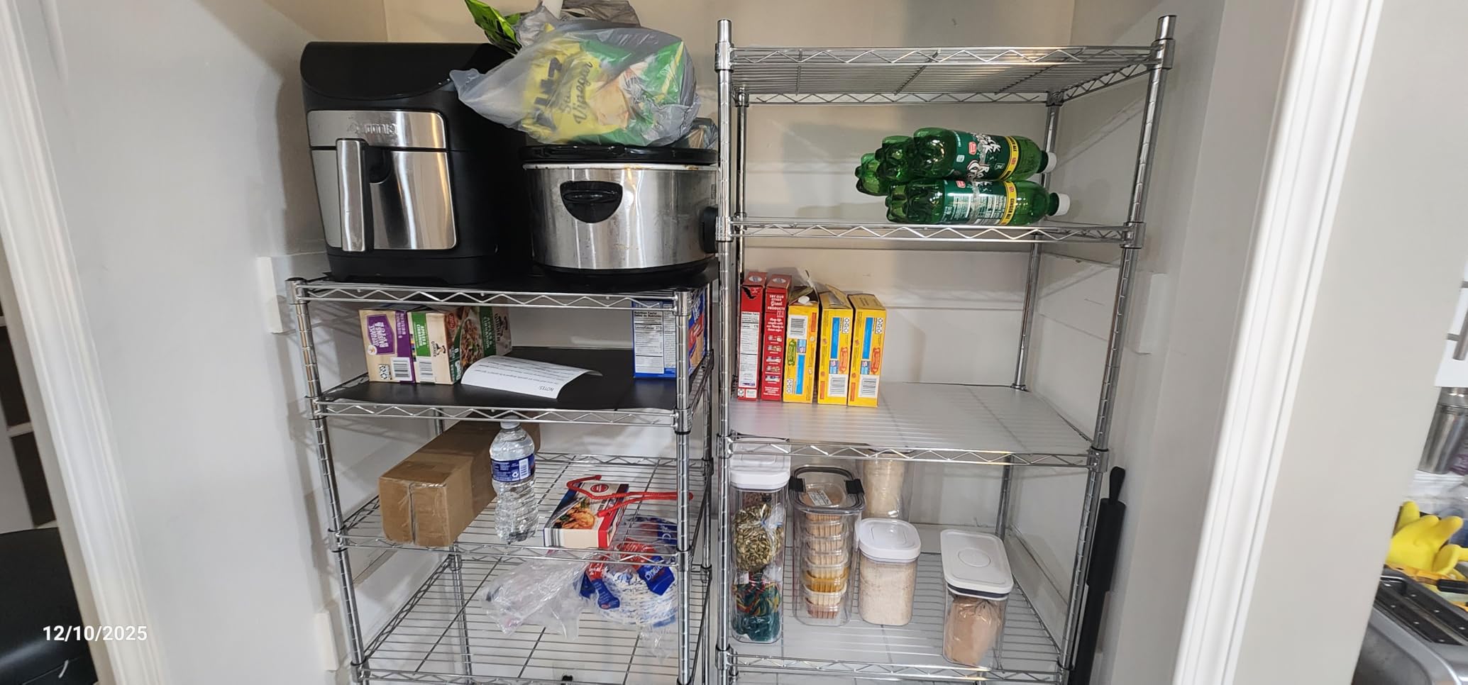 Finhomy 8-Tier Wire Shelving Unit Adjustable Steel Wire Rack Shelving 8 Shelves Steel Storage Rack or Two 4-Tier Shelving Units with PE mat, Leveling Feet and Safety Device, NSF Certified, Chrome customer photo 1