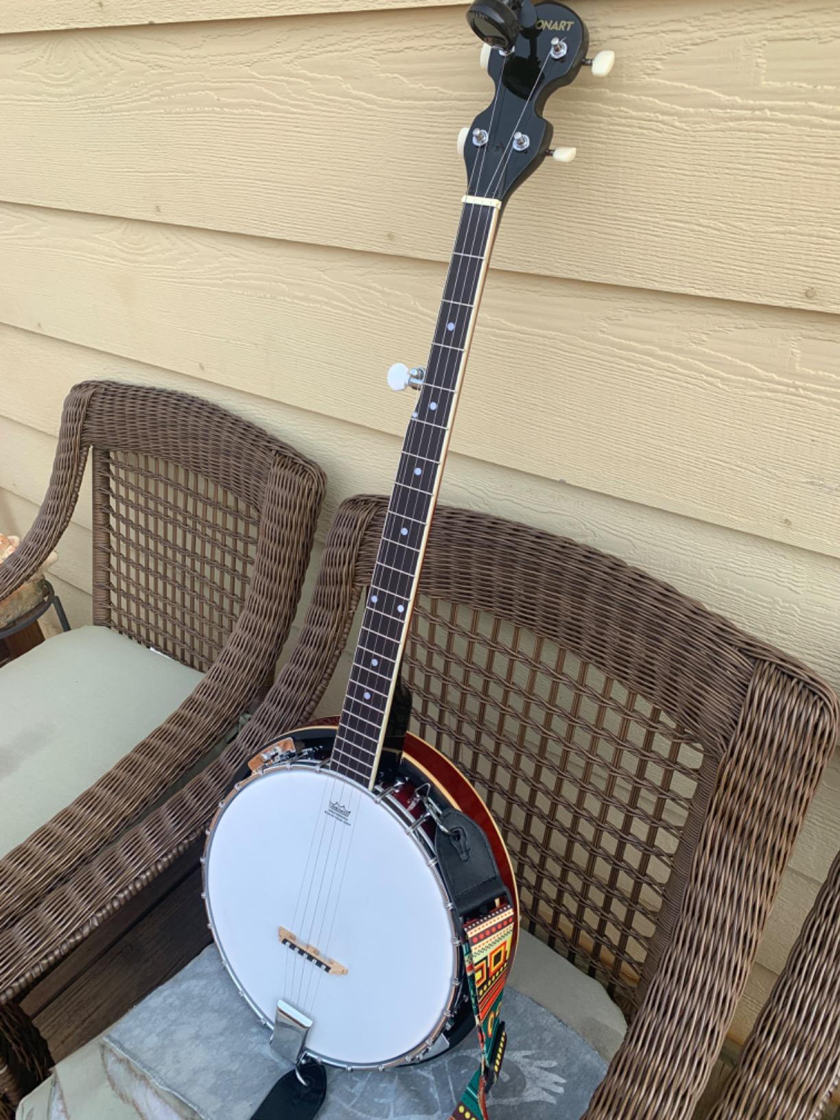 Costzon 5-String Banjo 24 Bracket with Geared 5th Tuner and Mid-range Closed Handle, Beginner Kit with 420D Oxford Cloth Bag, One Strap, Wiper, 3 Picks customer photo 1