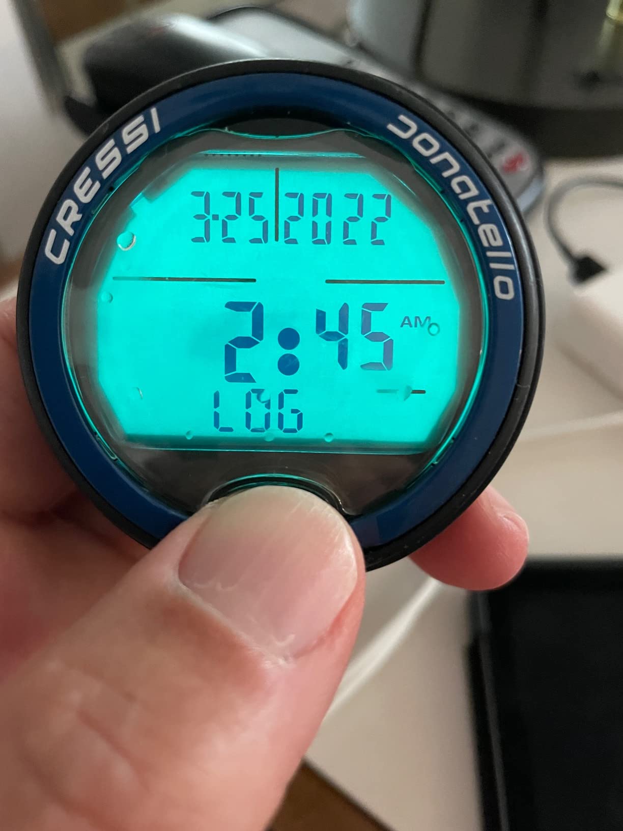 Cressi Donatello Wrist Dive Computer - Black/Blue - Air & Nitrox Modes Dive Watch - HD Backlit Display customer photo 1