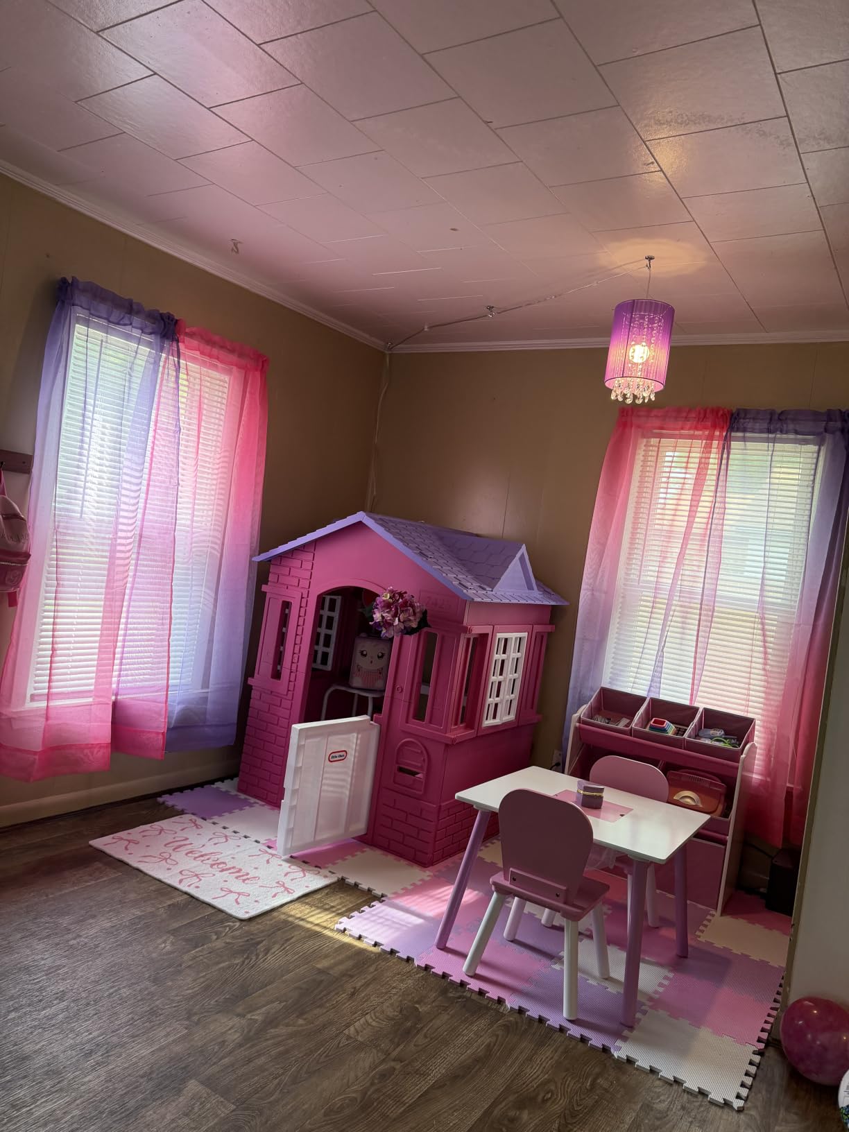 Little Tikes Cape Cottage Playhouse with Working Door, Windows, and Shutters - Tan, Toddlers Ages 2+ Years customer photo 2