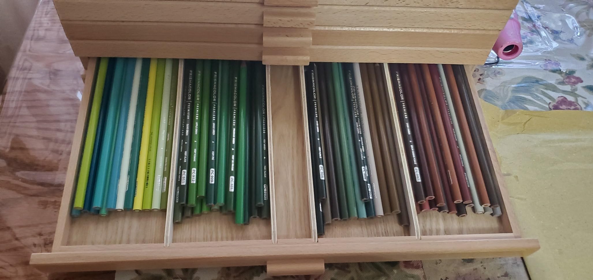 7 Elements 6 Drawer Wooden Artist Storage Supply Box for Pastels, Pencils, Pens, Markers, Brushes and Tools customer photo 2