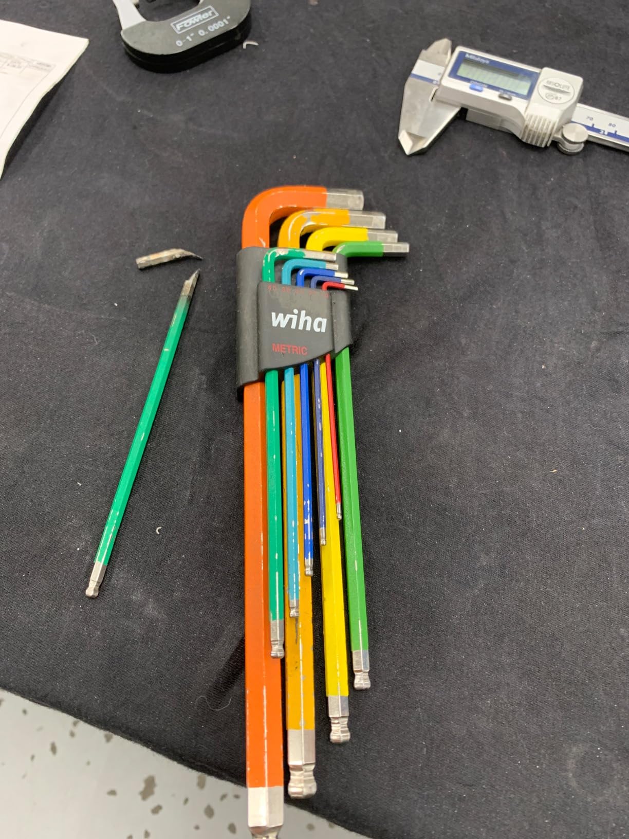 Wiha 66980 Ball End Hex L-Key Set, 9 Piece, Metric, Color Coded, Textured Grip, Includes Holder customer photo 2