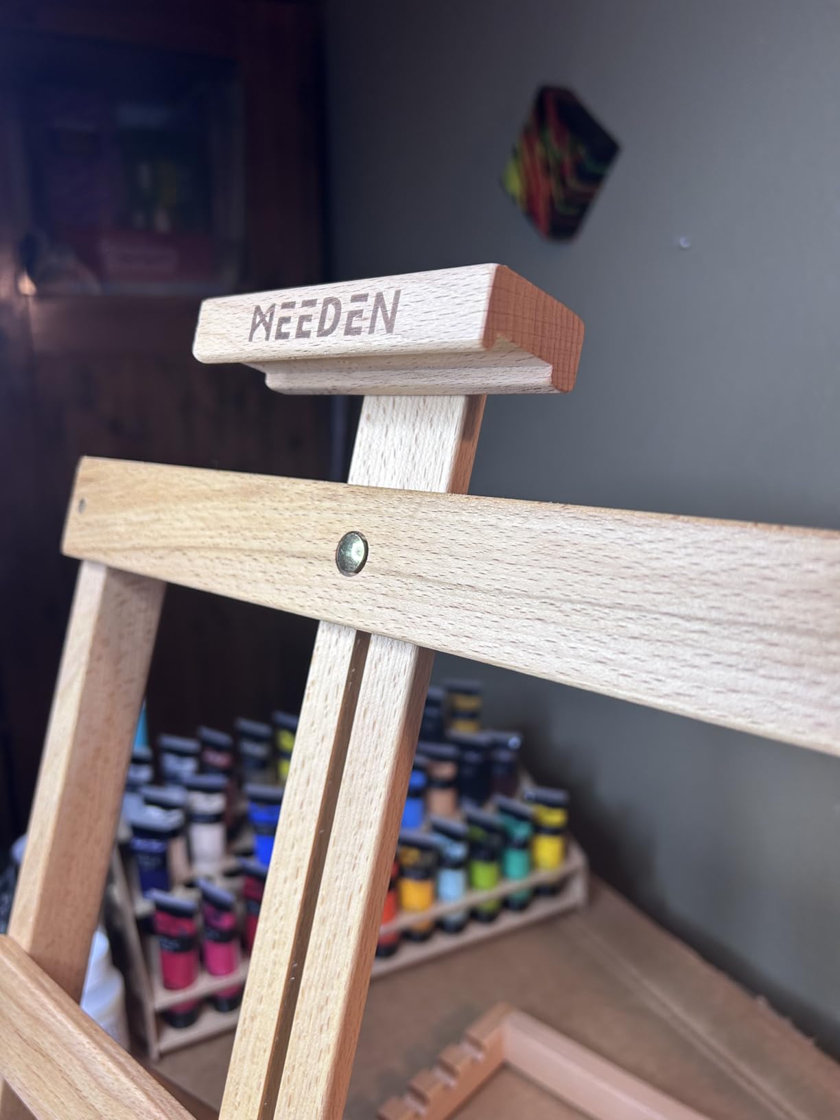 MEEDEN Heavy-Duty Tabletop Studio H-Frame Wooden Easel- Solid Beech Wood Adjustable Artists Desktop Wood Easel Table for Artist, Beginners & Teens- Holds Canvas Art up to 23
