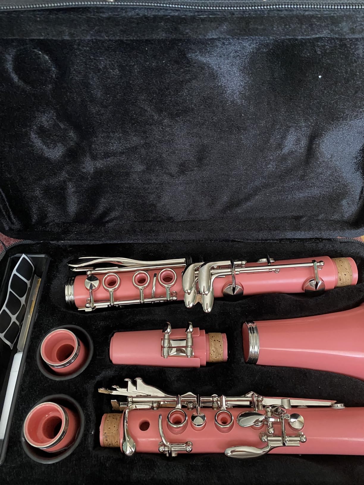 Bb Clarinet For Beginners Students B Flat Clarinet 17 Keys Clarinets with Case Stand Strap 2 Barrels 8 Mouthpiece Cushion White Gloves(Black) customer photo 2