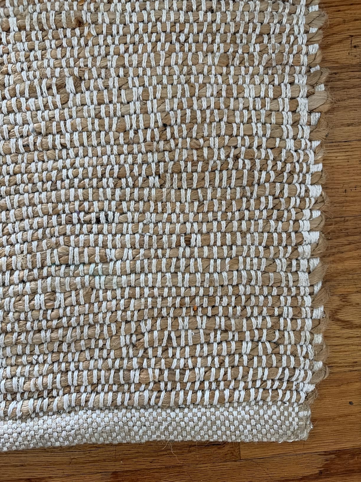 REDEARTH Rectangular Area Rug - Hand Woven Braided 100% Natural Jute - Artisan Made Boho Jute Rugs for Bedroom - Kitchen - Living Room - Farmhouse - Aesthetic Home Decor (5'x8' - Natural) customer photo 1