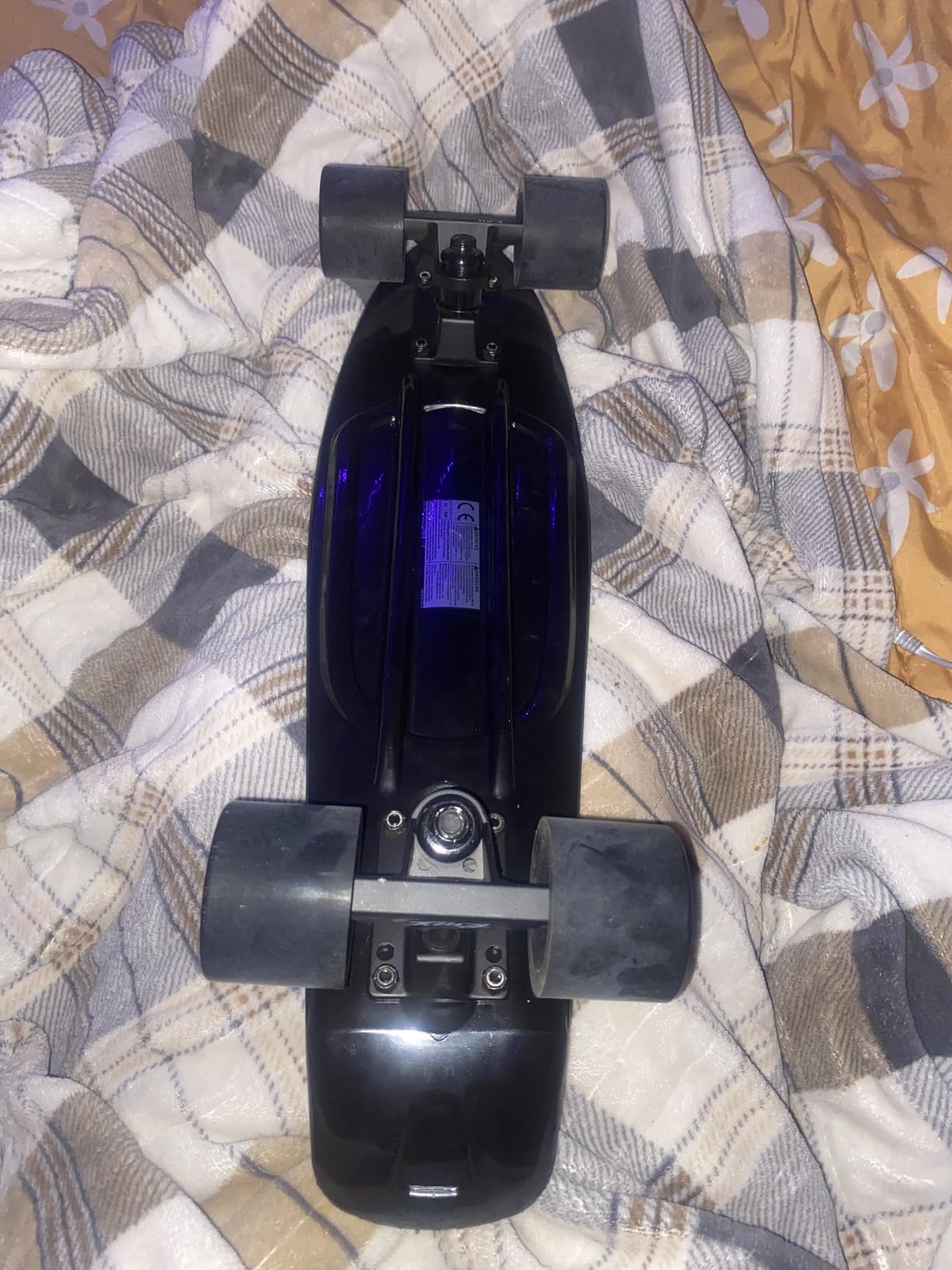 KMX Skateboard 22 and 27 Inch, Classic Mini Cruiser Skateboard for Boys, Girls, Kids, Students, Adults, Teens, Mini Cruiser Board for Beginners and Advanced customer photo 2