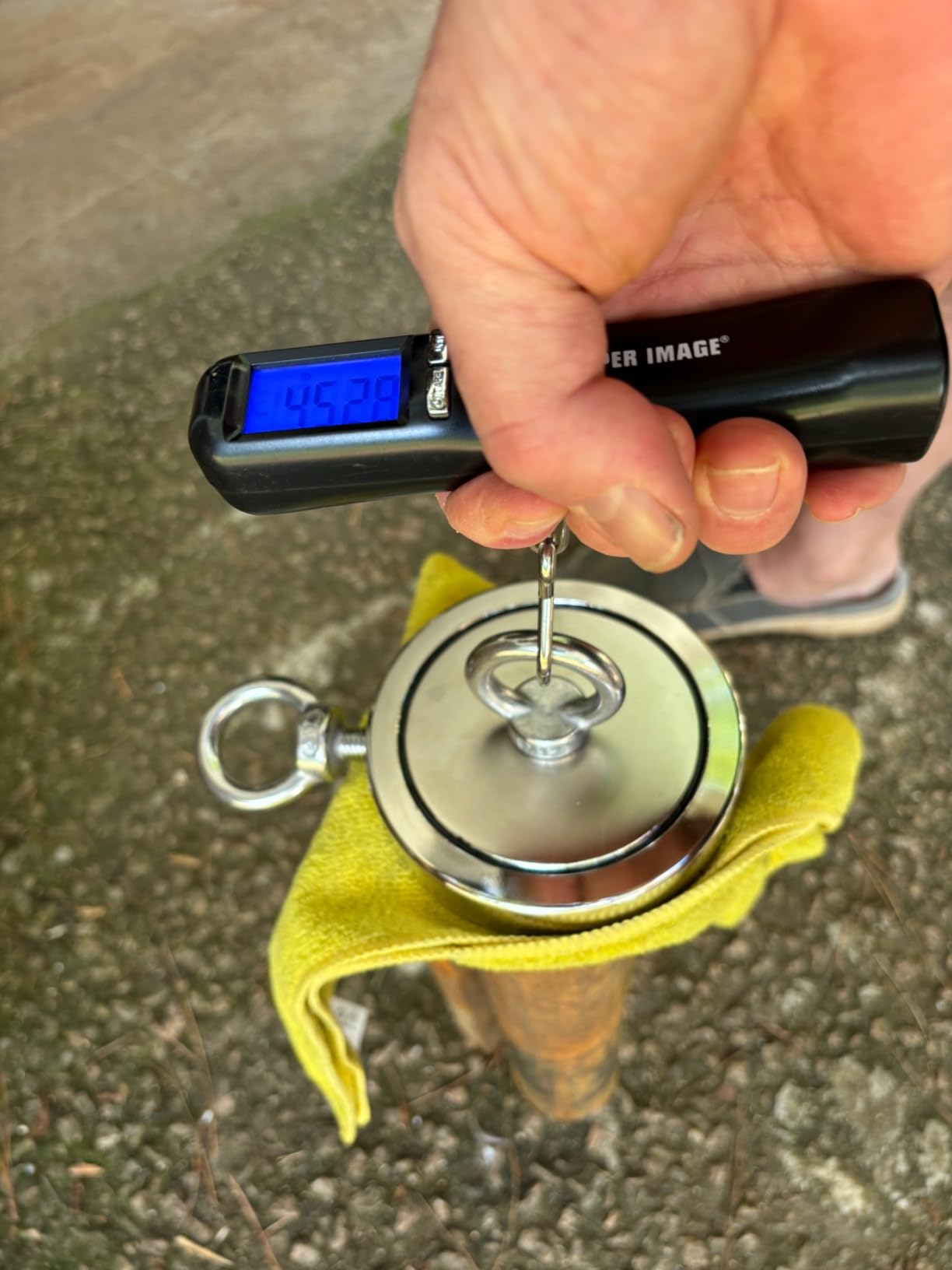 FINDMAG 2625 LBS Fishing Magnet, 4.57 Inch Double Sided Fishing Magnet Kit customer photo 2