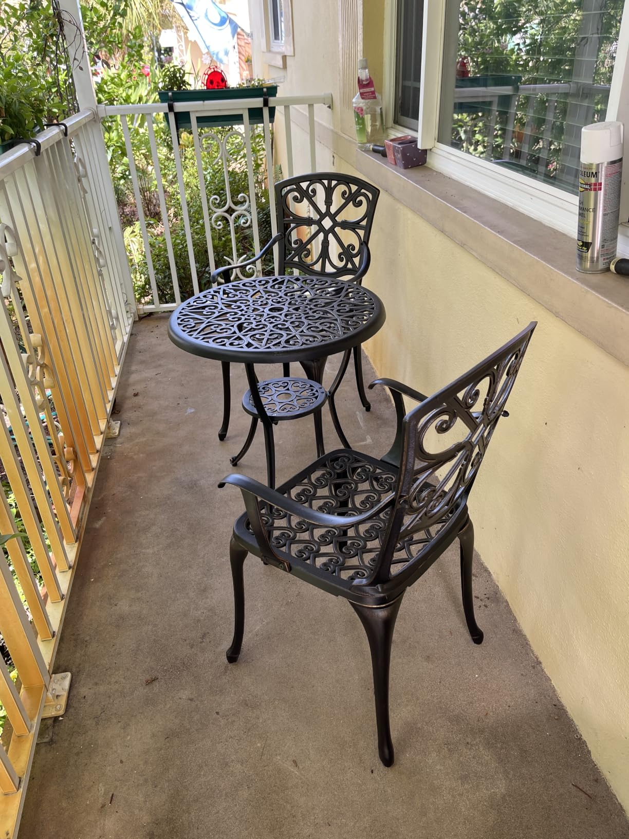 NUU GARDEN 3 Piece Outdoor Bistro Set Cast Aluminum Patio Set Bistro Table Set Rustproof Patio Table and Chairs with Umbrella Hole for Backyard, Balcony, Front Porch, Black customer photo 1