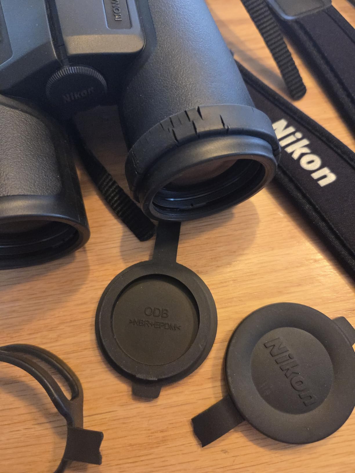 Nikon Monarch M5 8x42 Binocular | Waterproof, fogproof, Rubber-Armored Binocular with ED Glass, Long Eye Relief | Official Nikon USA Model | 8x/42mm, Waterproof and Fogproof, Rubber-Armored customer photo 2