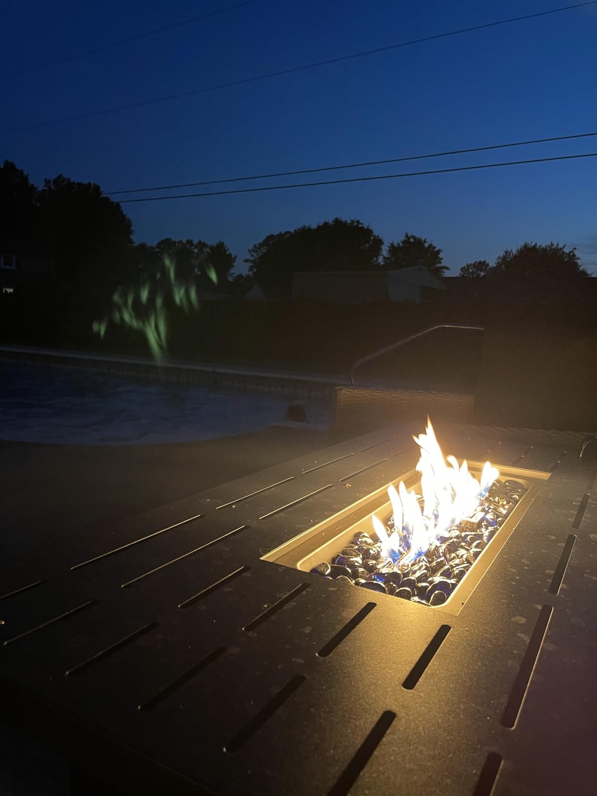 R.W.Flame 43-Inch Propane Fire Pit Table, 50,000 BTU Outdoor Gas Firepit with Waterproof Cover, Glass Stones, Removable Lid, Cup Holders, 2-in-1 Fire Table customer photo 1