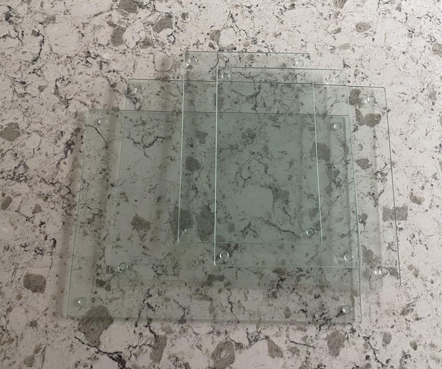 Hacaroa 4 Pack Tempered Glass Cutting Board with Rubber Feet, Rectangle Non-slip Chopping Board, Long Lasting Clear Glass Tray for Kitchen Countertop, Table, Shatter-Resistant, Heat-Resistant, 2 Size customer photo 1