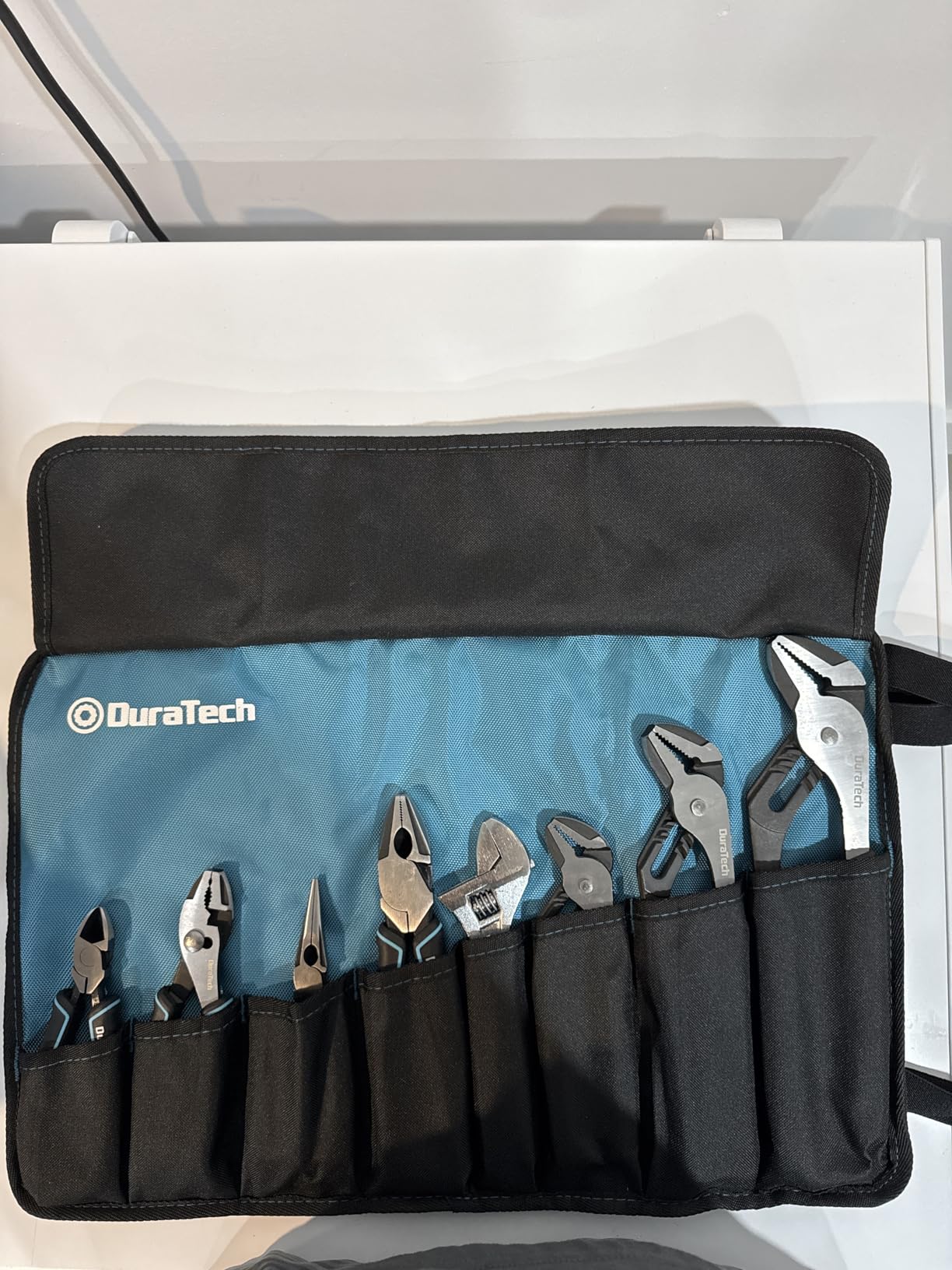 DURATECH 8-Piece Pliers Set with Rolling Pouch, Premium Cr-V/Cr-Ni Construction, Groove Joint Pliers, Adjustable Wrench, Linesman, Long Needle Nose, Slip Joint, Diagonal customer photo 1