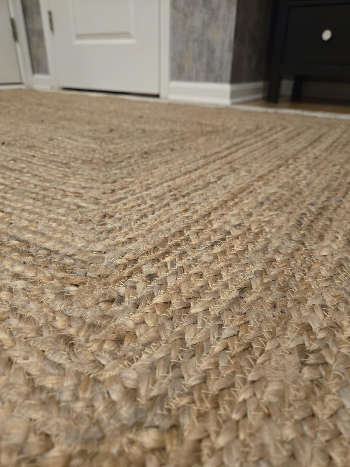FRELISH DECOR Handwoven Jute Area Rug - 9x12 Feet Natural Yarn - Rustic Vintage Beige Braided Reversible Rectangular Rugs for Bedroom - Kitchen - Living Room - Farmhouse (9' x 12') customer photo 2