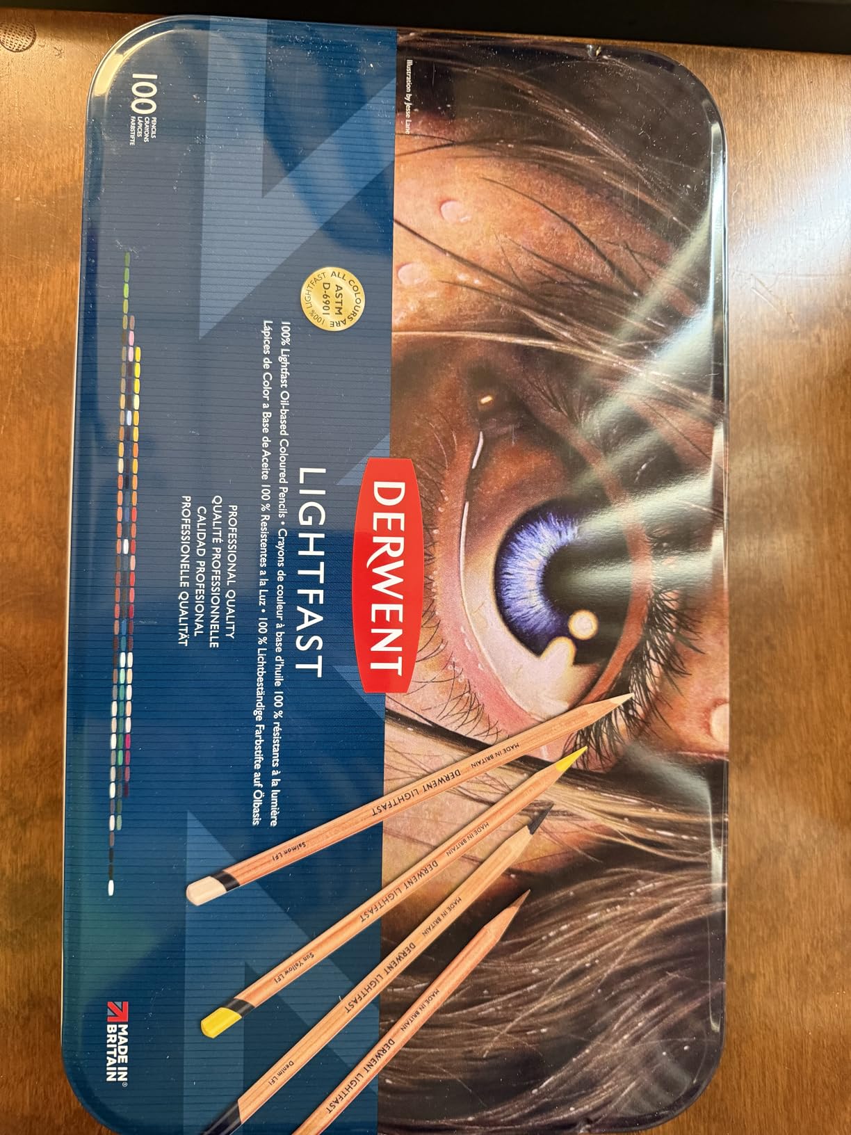 Derwent Lightfast Colored Pencils 100 Tin, Set of 100, 4mm Wide Core, 100% Lightfast, No Fade for 100 Yrs, Oil-based, Premium Core, Creamy, Ideal for Drawing, Coloring, Professional Quality (2306017) customer photo 1