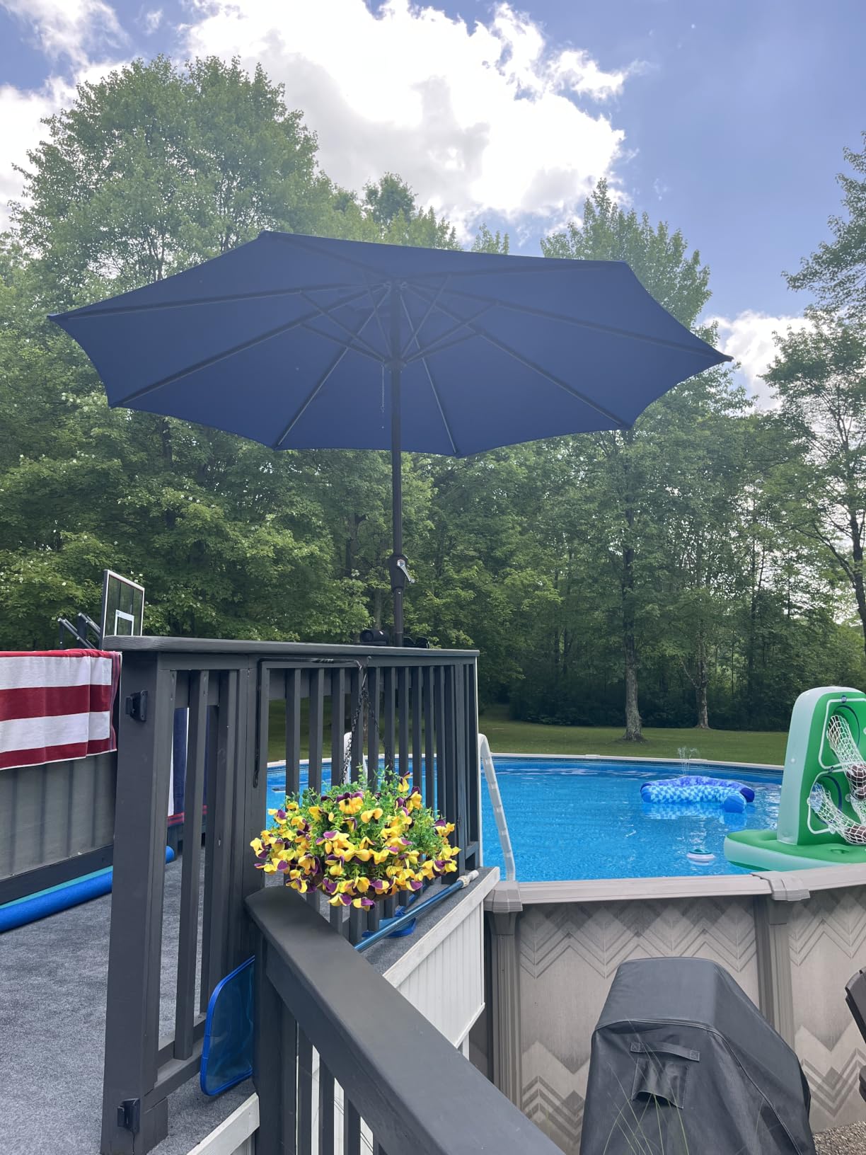 JEAREY 9FT Outdoor Patio Umbrella Outdoor Table Umbrella with Push Button Tilt and Crank, Market Umbrella 8 Sturdy Ribs UV Protection Waterproof for Garden, Deck, Backyard, Pool (Beige) customer photo 1