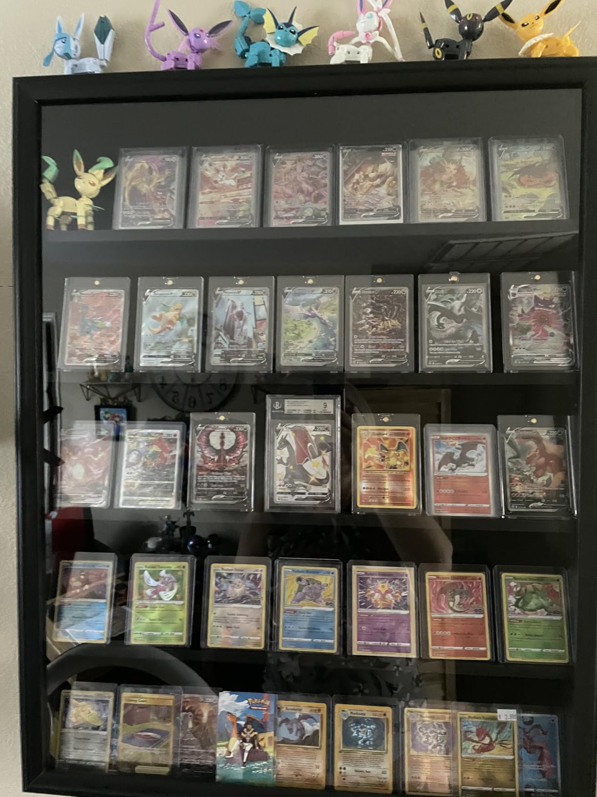 VERANI 35 Baseball Card Display Case - Graded Sports Card Display Frame - Holds Sport Cards with UV Protection Clear View Lockable Wall Cabinet for Football Basketball Hockey Trading Card Large Black customer photo 1