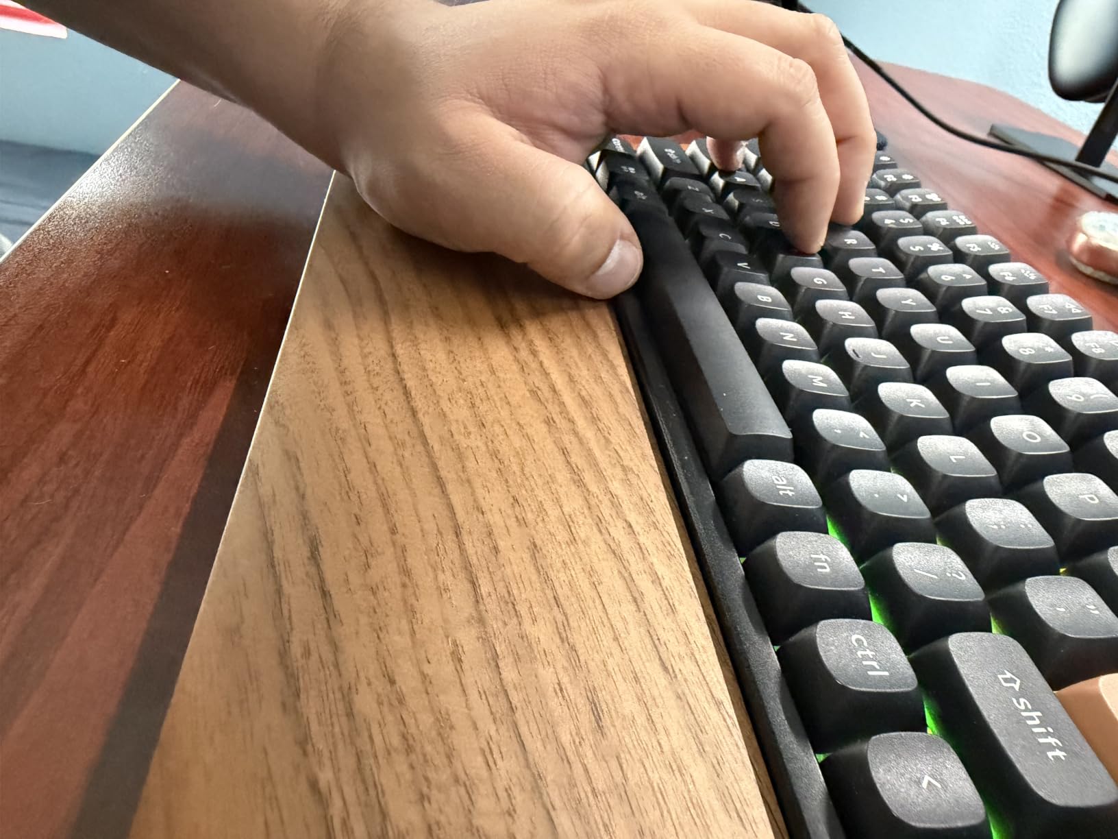 GK GAMAKAY Wooden Wrist Rest Pad, 12.8