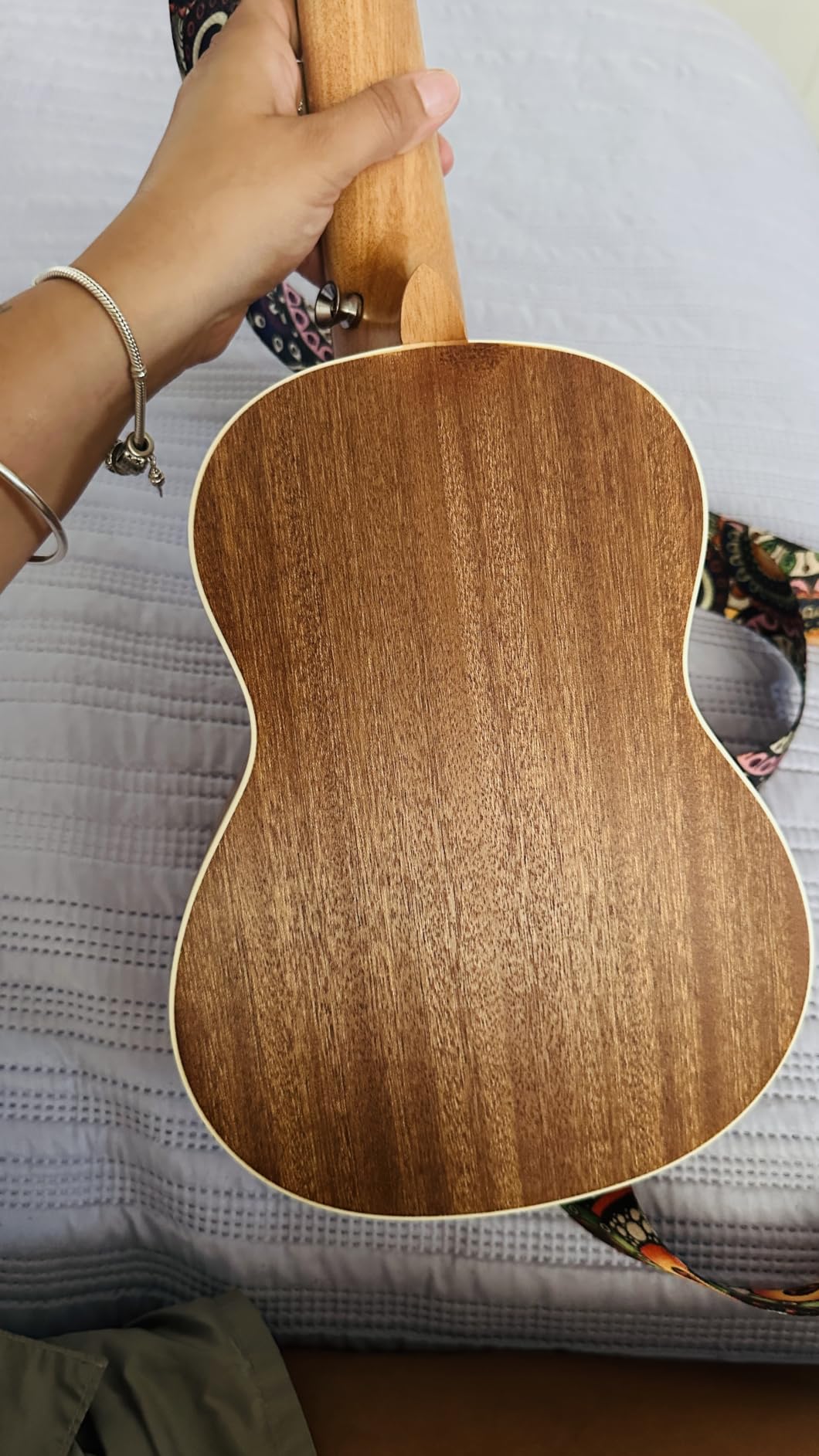 Donner Soprano Ukulele Mahogany 21 inch Ukelele Beginner Kit with Online Lesson Gig Bag Strap Nylon String Tuner Picks Cloth DUS-1 customer photo 2