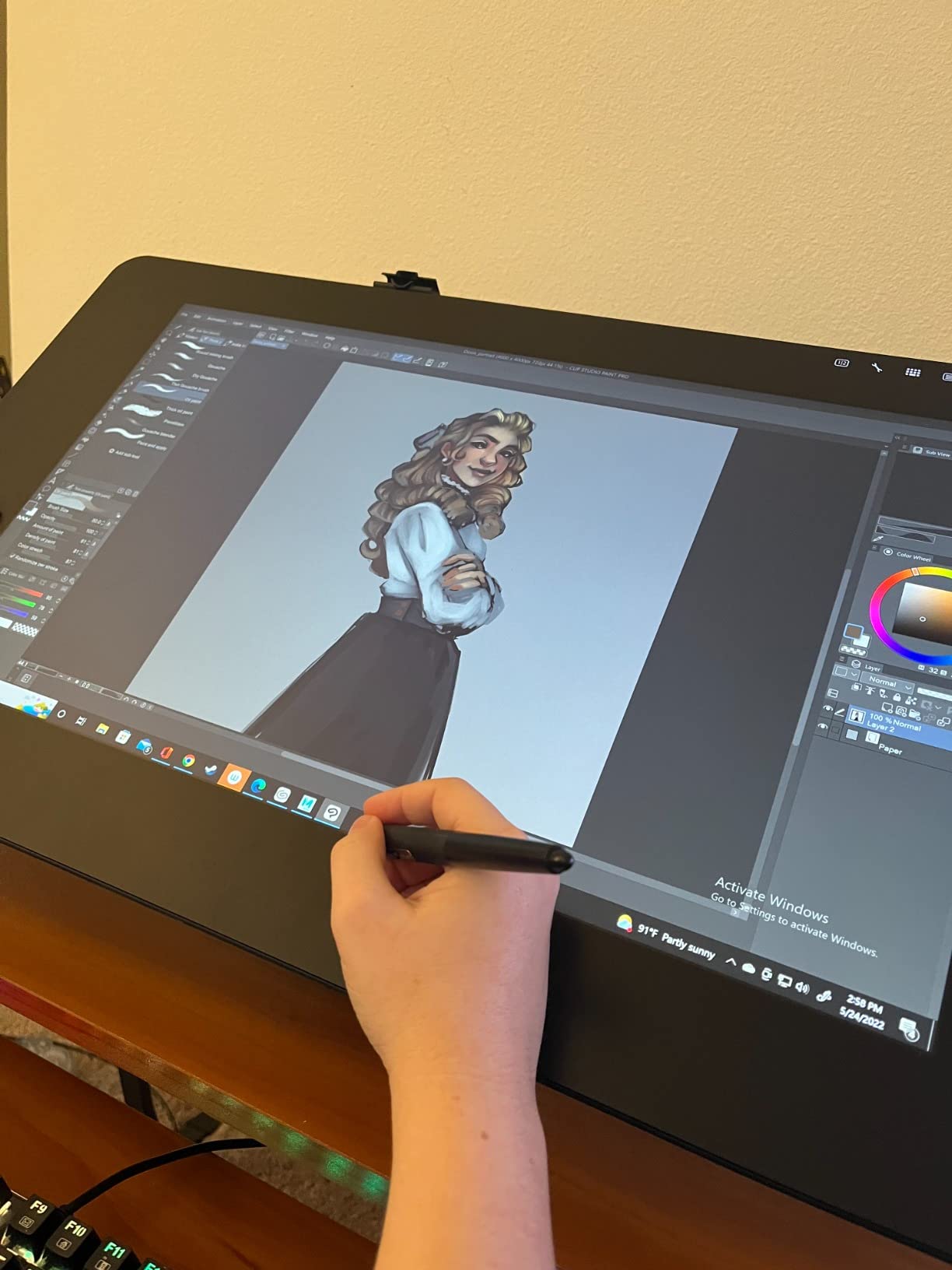 Wacom Cintiq Pro 17, Drawing Tablet with 4K 120 Hz Touchscreen & ProPen 3 | Color-accurate display with advanced creative control for pros & studios creating animation, VFX, game art and 3D projects customer photo 1