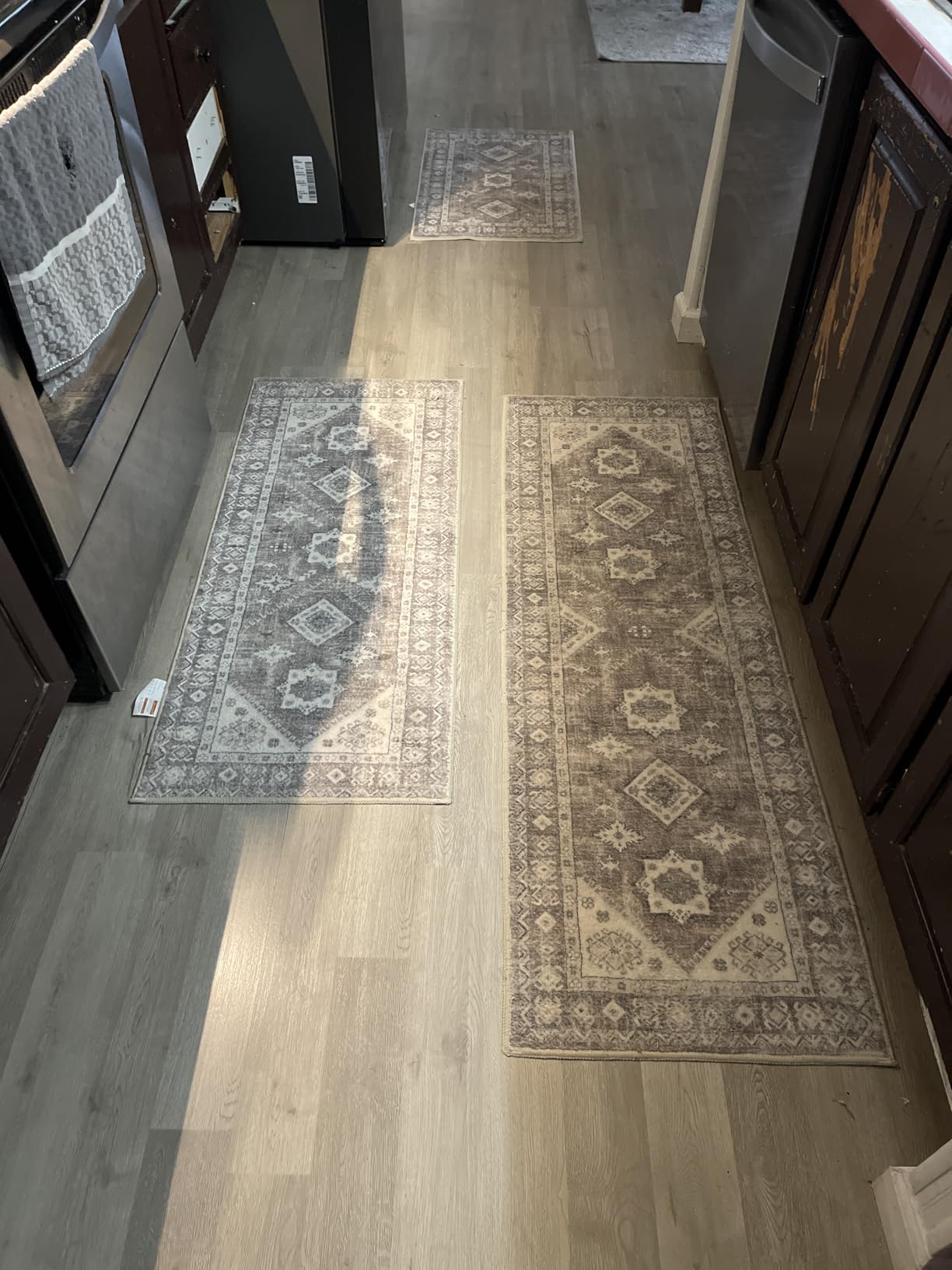 HEBE Boho Kitchen Rug Sets 3 Piece with Runner Non Slip Kitchen Rugs and Mats Washable Kitchen Mats for Floor Thick Kitchen Floor Mat Carpet Runner Rugs for Hallway Laundry Holiday Decor customer photo 1