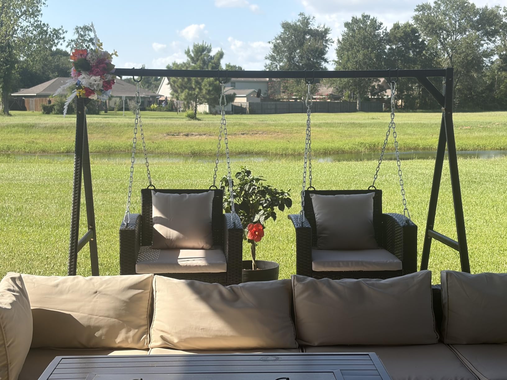 VINGLI Heavy Duty 800 LBS Wicker Hanging Porch Swing with Cushions & Chains, 4FT Outdoor Rattan Swing Bench for Garden, Yard, Lawn (Brown+Beige) customer photo 2