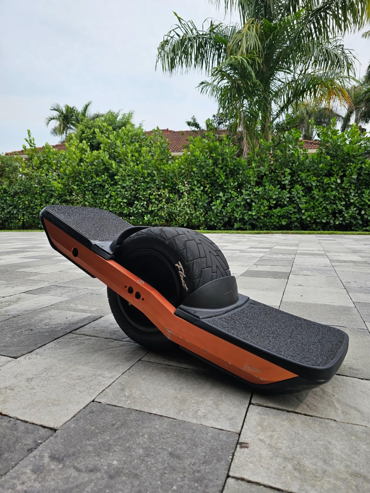 Enduro Tire for Onewheel - GT Hybrid Tire - Soft Compound - Stable & Grippy customer photo 1