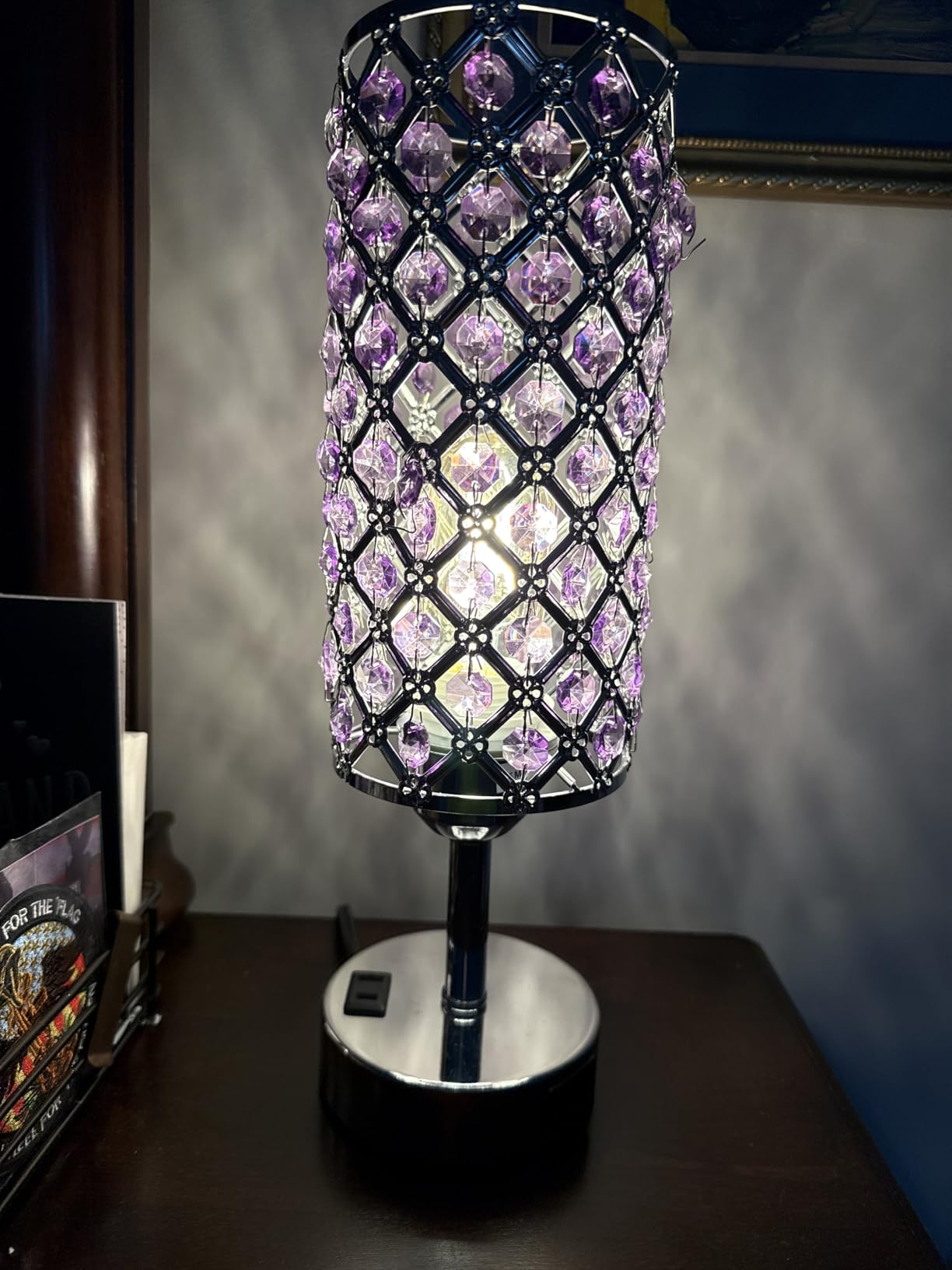 Hong-in Crystal Lamp Touch Control Set of 2, Silver Crystal Table Lamps with USB C+A Ports & AC Outlet, 3-Way Dimmable Nightstand Touch Lamp, Modern Bedside Table Lamp for Bedroom (Bulbs Included) customer photo 2