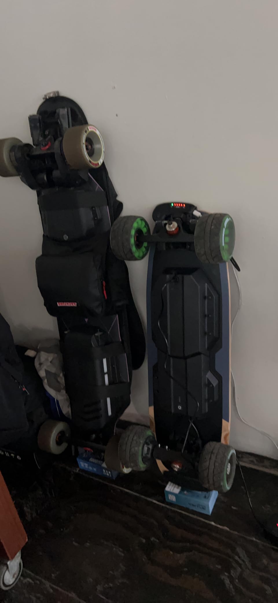 MEEPO Mini Series Electric Skateboard with Remote, Up to 26-32 MPH Top Speed, 11-24Miles Range,330 Pounds Max Load, 30-34 Inches Maple Cruiser for Adults and Teens, Mini5 MINI3 Max Edge Flow customer photo 2