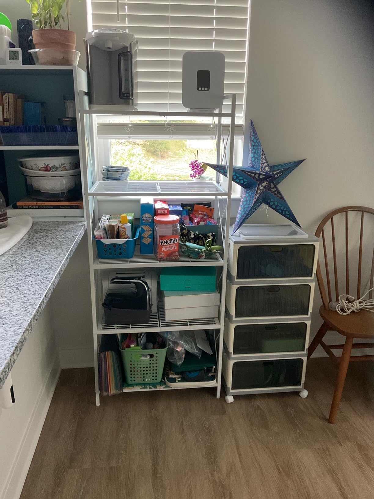 SONGMICS 5-Tier Metal Storage Rack, Shelving Unit with X Side Frames, Dense Mesh, 12.6 x 23.6 x 57.3 Inches, for Entryway, Kitchen, Living Room, Bathroom, Industrial Style, Ink Black UBSC165B01 customer photo 2