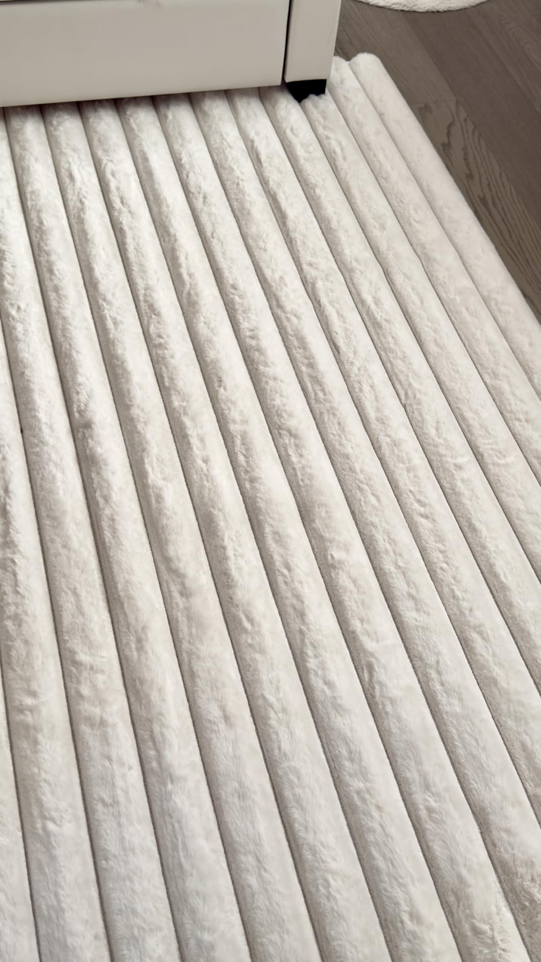 nuLOOM 5' x 8' Cozy Plush Area Rug, Machine Washable, Non-Slip, Soft Fluffy Shag Carpet for Living Room Bedroom Kids Room Nursery Home Decor, Jeni Beige customer photo 1