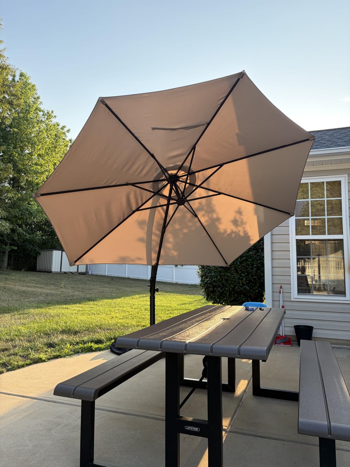 LAUSAINT HOME Outdoor Patio Umbrella with Base, 11 FT Deluxe Curvy Cantilever Umbrella Heavy Duty Offset Hanging Umbrella with 360° Rotation for Market, Pool, Garden, Backyard, Deck (Turquoise Blue) customer photo 1