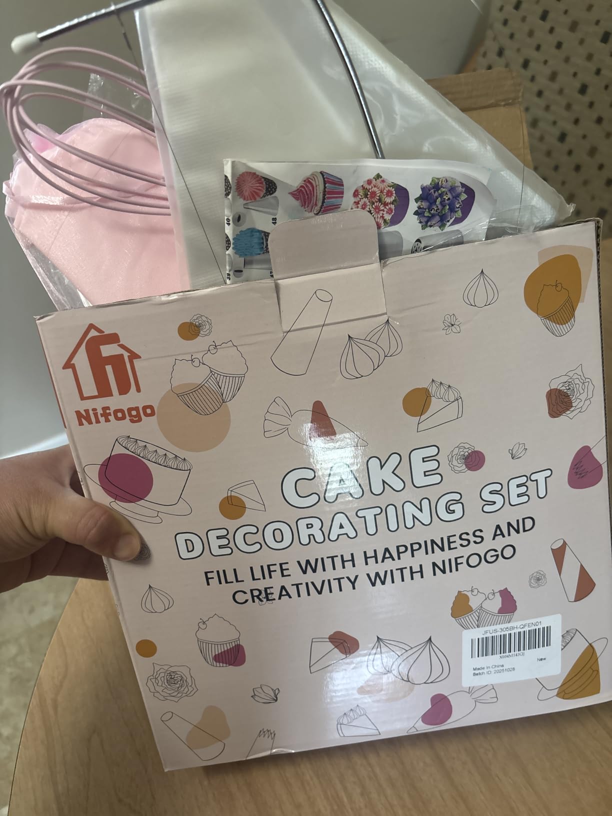 Cake Decorating Supplies Kit Tools 356pcs, Nifogo Baking Accessories with Cake Turntable, Pastry Piping Bag, Piping Icing Tips for Beginners customer photo 1