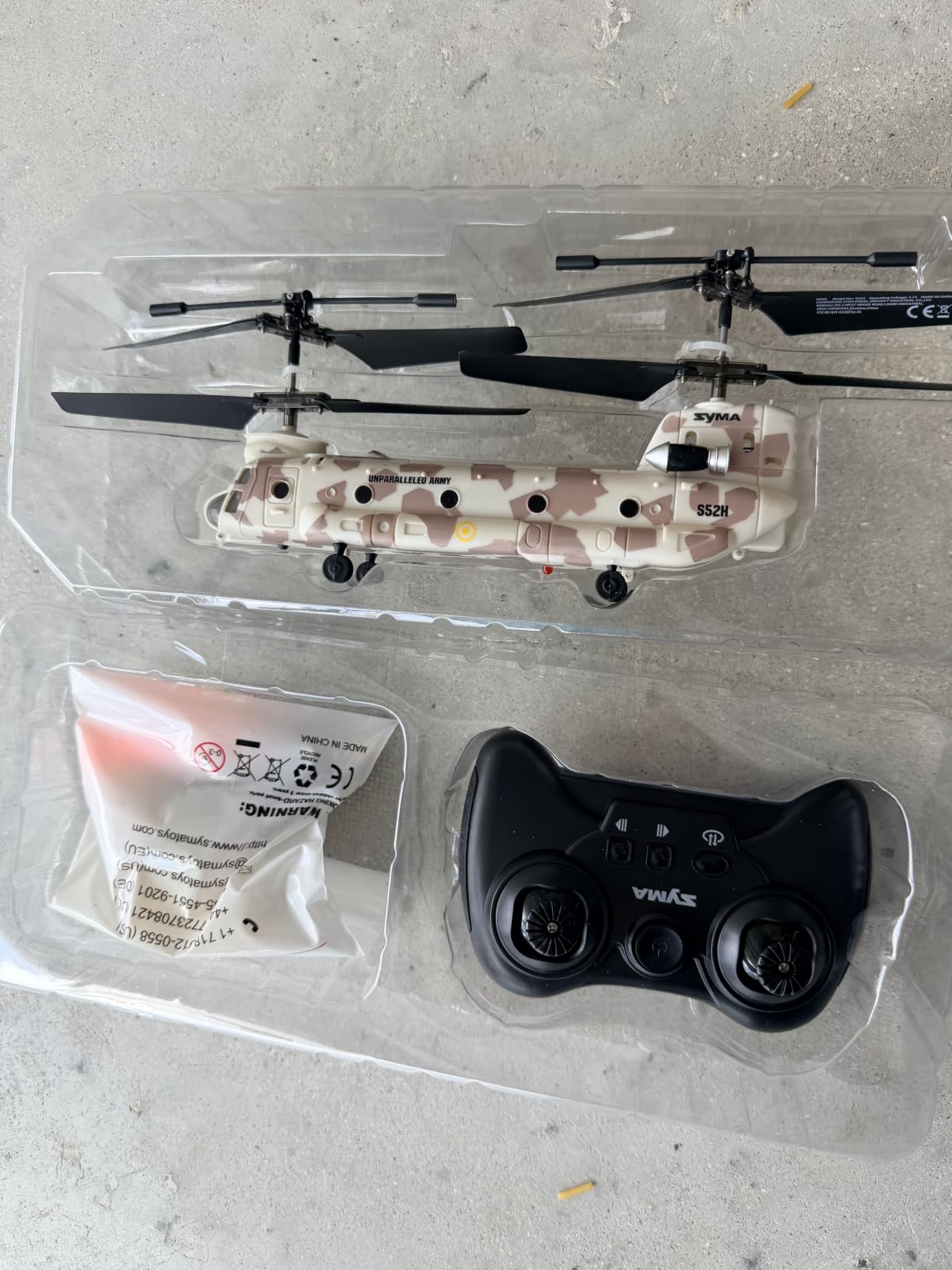 SYMA Remote Control Helicopter, S52H Military Transport RC Helicopter with Altitude Hold, One Key take Off/Landing, LED Light, Low Battery Reminder, Army Toys for Kids and Military Fans customer photo 1