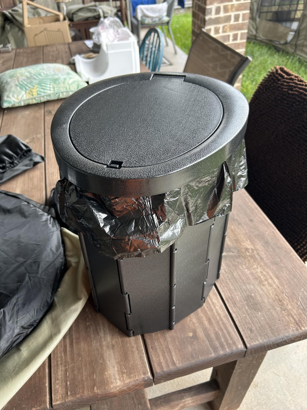 Outsmart Gadgets Outdoor Portable Toilet Set for Adults with Camping Night Lantern, Folding XL Toilet, Pop Up Privacy Tent customer photo 2