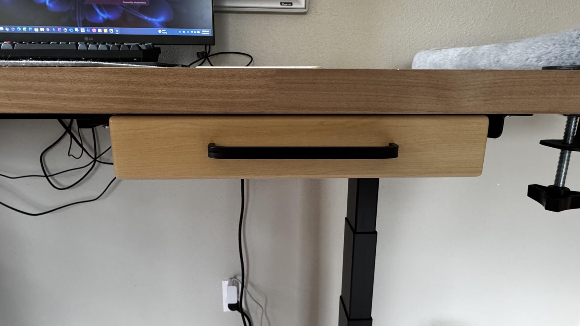 VIVO 13 inch Under Desk Mounted Sliding Pull-out Drawer for Office Desk, Pull Handle, Storage Organizer for Sit Stand Workstation, Black, DESK-DR1H-B customer photo 2