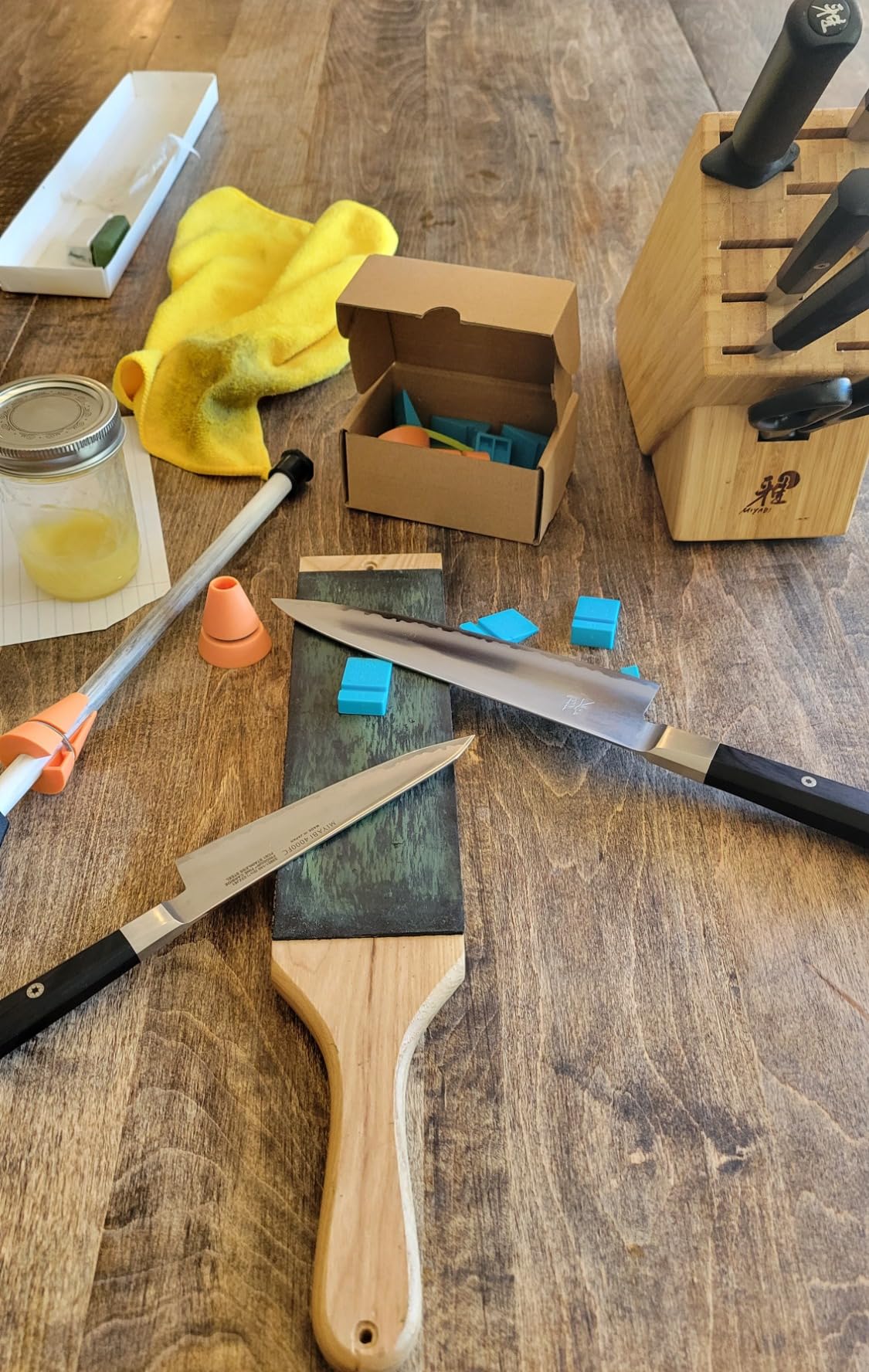Total L.17.5-Inch/Rod L.12-Inch 3000-Grit Ceramic Sharpening Steel with Built-In Angle Guides and Anti-Breaking Cap, Sharpening Rod, Knife Steel, Ceramic Honing rod, Chaira Afilador Cuchillos customer photo 1
