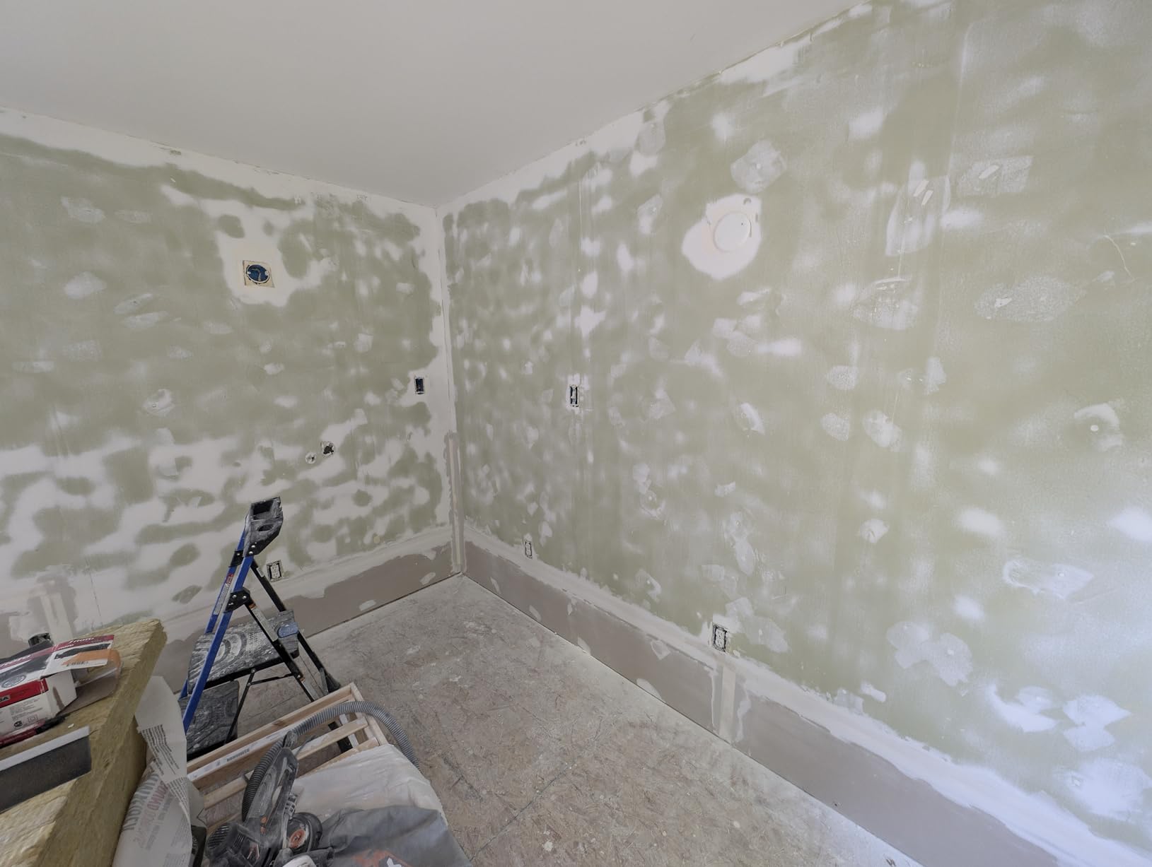 MAXXT Handheld Drywall Sander 810W, Electric Sander for Walls, Rough and fine Sanding, 1500-2800RPM Variable Speed, Upgraded Pad, Adjustable Suction, Self-Dust-Extraction (120, Volts) customer photo 1