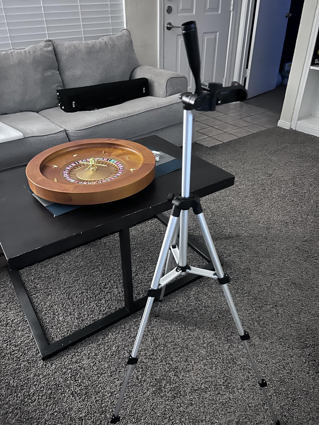 Leyndo 20 Inch Wooden Roulette Wheel with 4 Roulette Balls Casino Grade Precision Bearings Roulettes Wheel Turntable Leisure Table Games for Home Professional Use Night Party Game(Classic Pro) customer photo 1