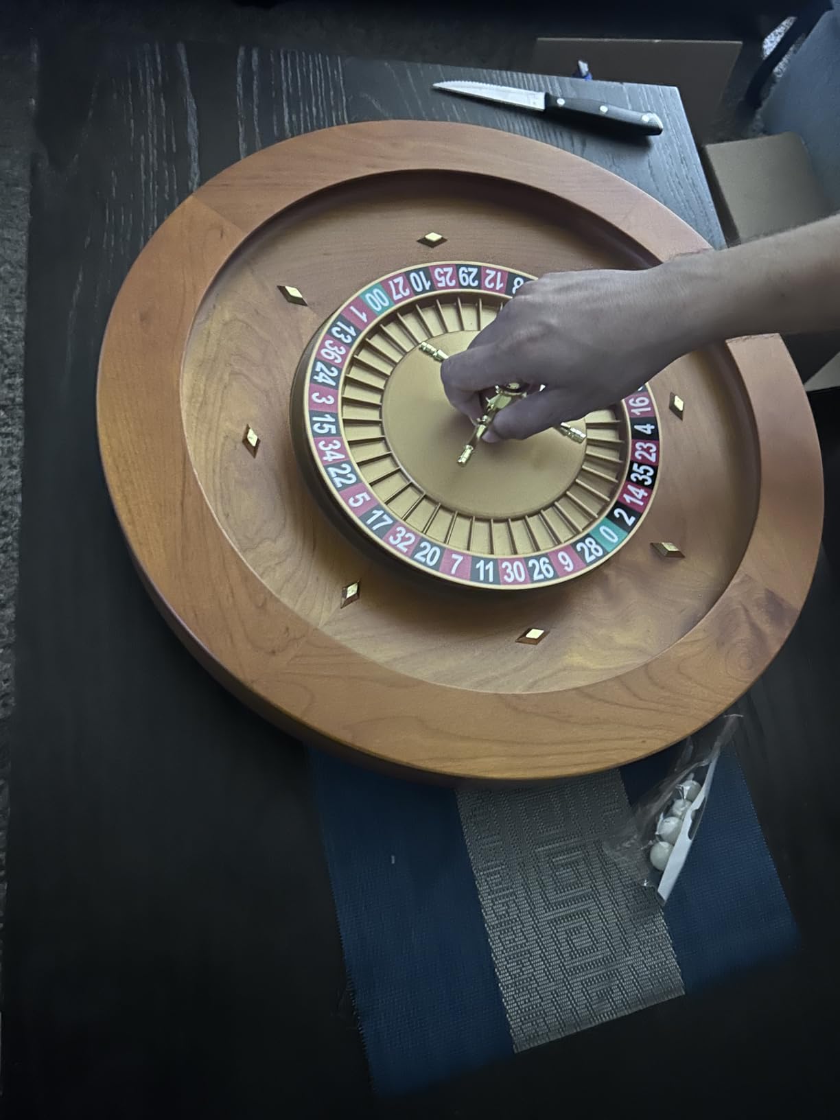 Leyndo 20 Inch Wooden Roulette Wheel with 4 Roulette Balls Casino Grade Precision Bearings Roulettes Wheel Turntable Leisure Table Games for Home Professional Use Night Party Game(Classic Pro) customer photo 2