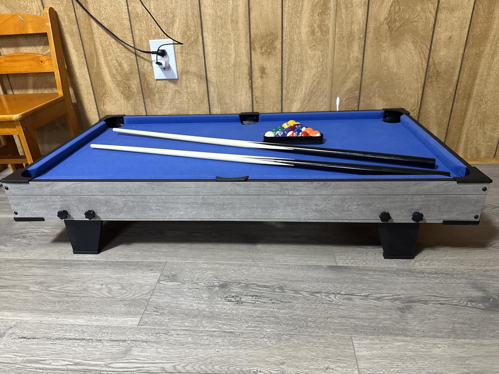 Best Choice Products Tabletop Billiard Table, Pool Game Table for Living Room, Game Room w/ 2 Cue Sticks, Ball Set, Storage Bag customer photo 2