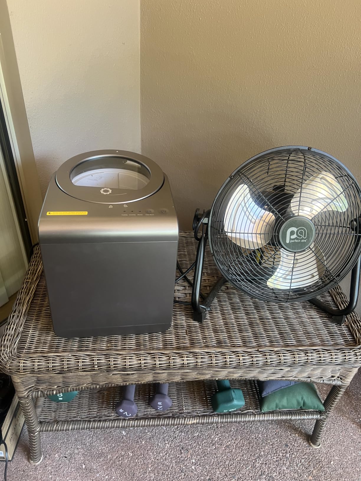 Airthereal R500-V Electric Composter, Visual Glass Cover, 2.5L, Grey customer photo 1