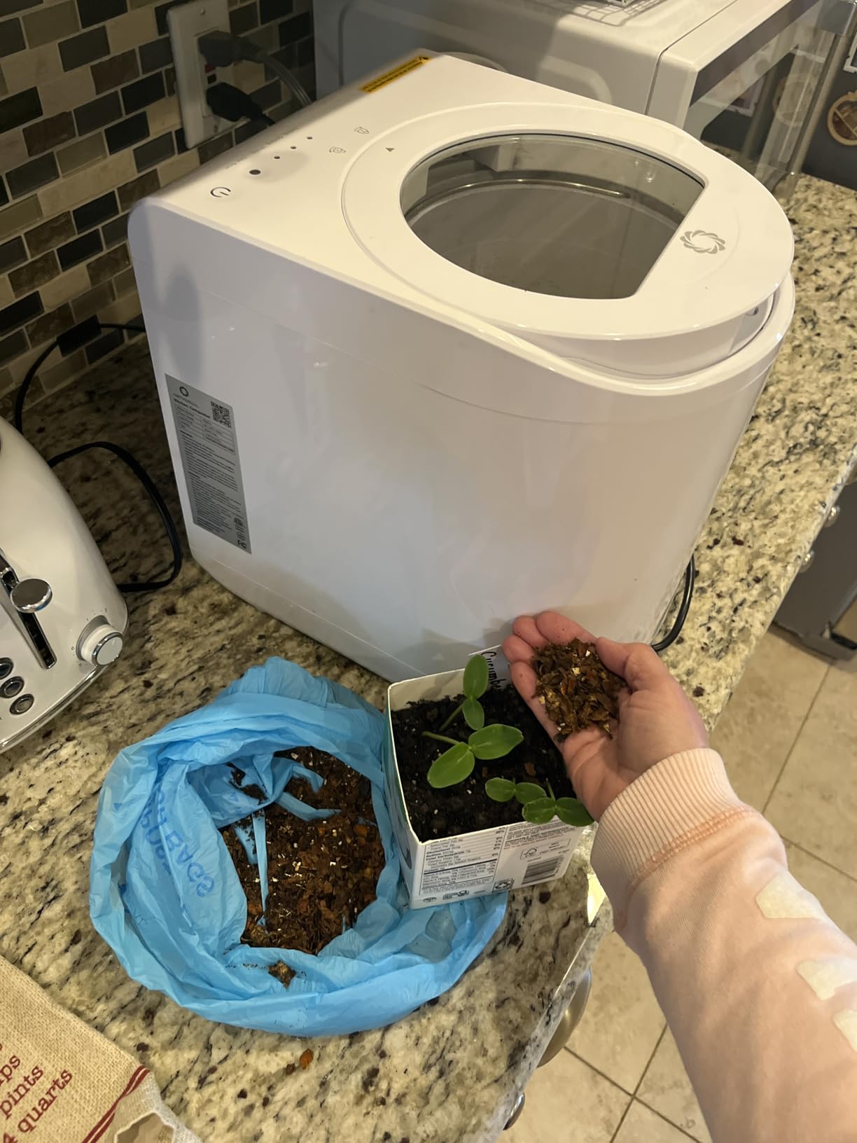 Airthereal R500-V Electric Composter, Visual Glass Cover, 2.5L, Grey customer photo 2