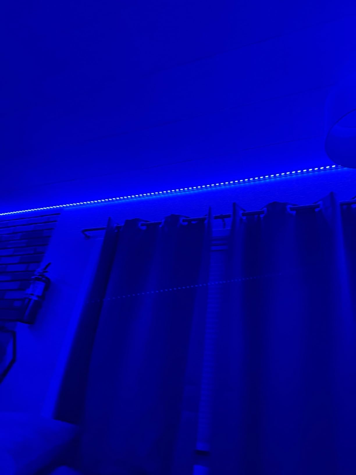 Lepro S1 AI LED Strip Lights for Bedroom - 16.4ft Smart RGB Light Strips with IC and Rainbow Chasing Effects, Color Segment DIY, Personalized AI Lighting Designer, No Remote, 2.4G Wi-Fi & Bluetooth customer photo 1