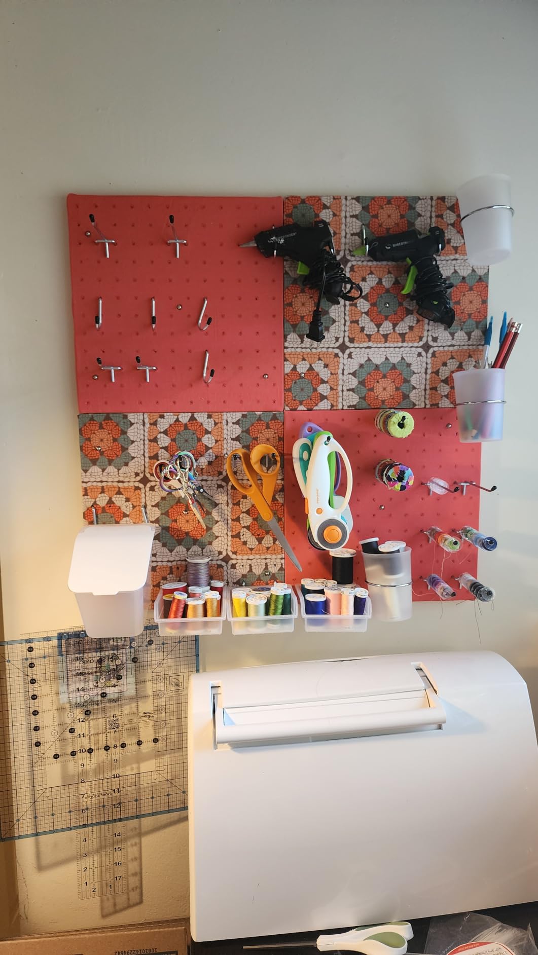 FZK Peg Board with Hooks, Plastic Pegboard Kit with 4 White Pegboards and Accessories, Peg Board Wall Organizer for Office and Craft Room customer photo 2