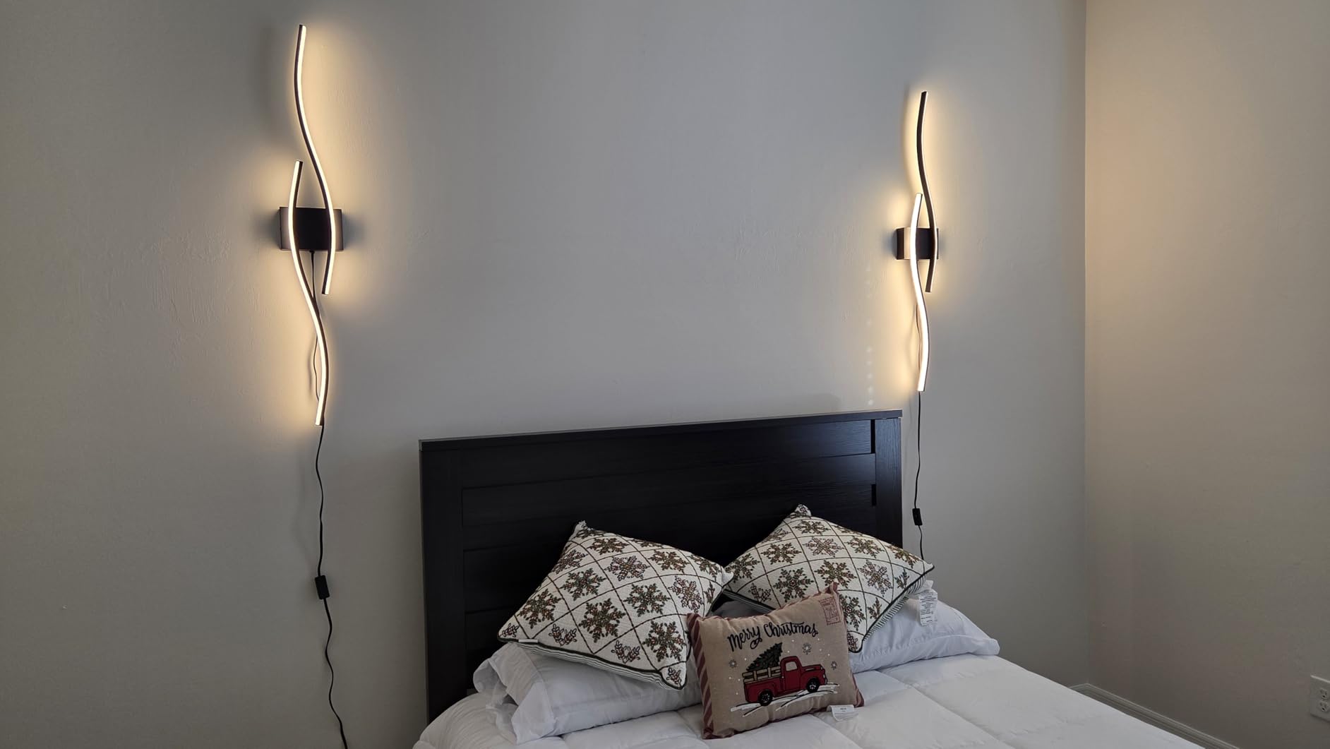 Daunton Modern Plug in Wall Sconces Set of Two, RC Dimmable LED Plug in Wall Light, Black Sconce Wall Lighting for Living Room, Hallway, Bedroom customer photo 2