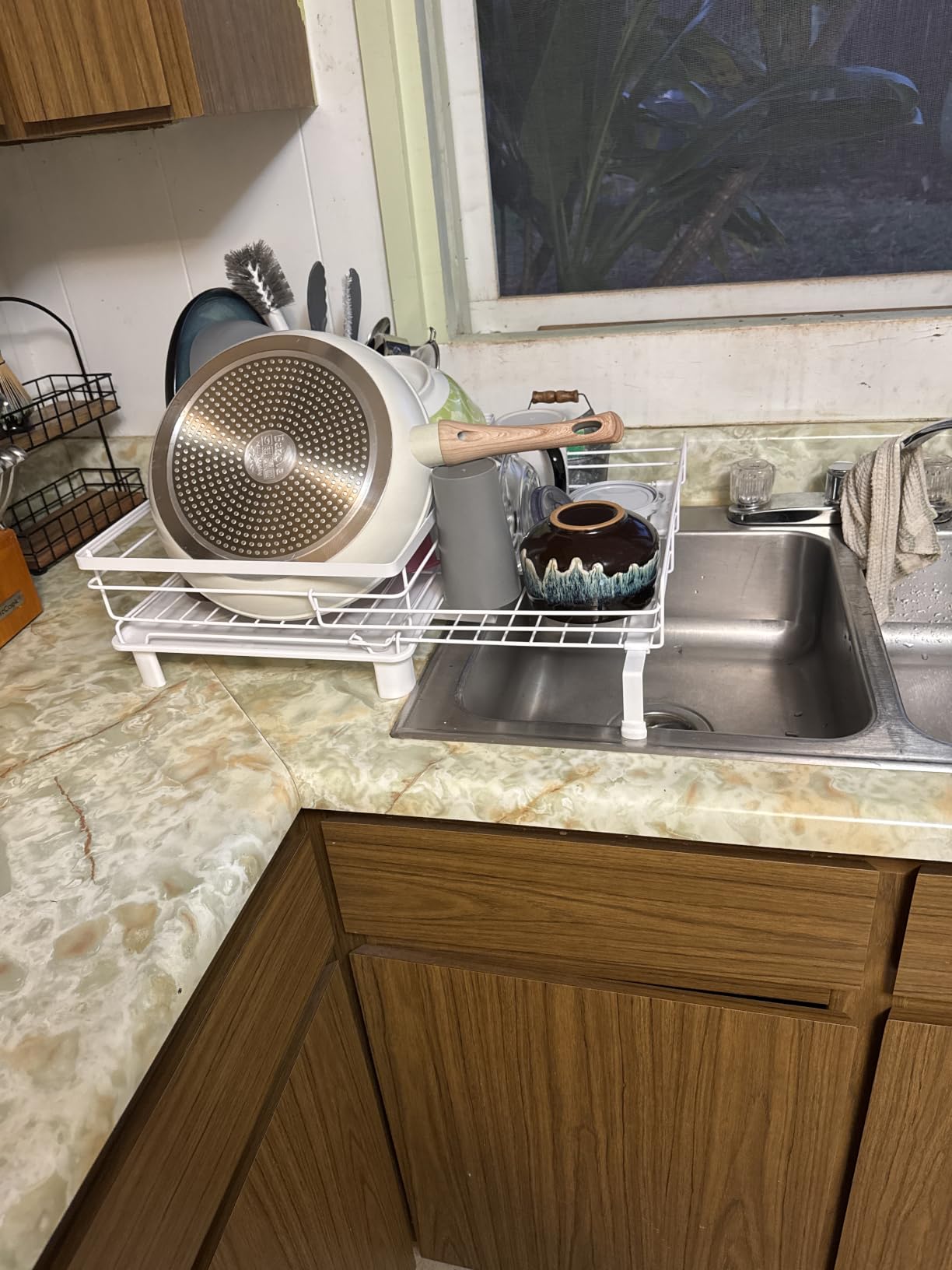 SNTD Dish Drying Rack - Extendable Dish Rack, Large Sink Drying Dish Drainer for Kitchen Counter, Stainless Steel Dish Strainer with Utensil Holder (Black) customer photo 1