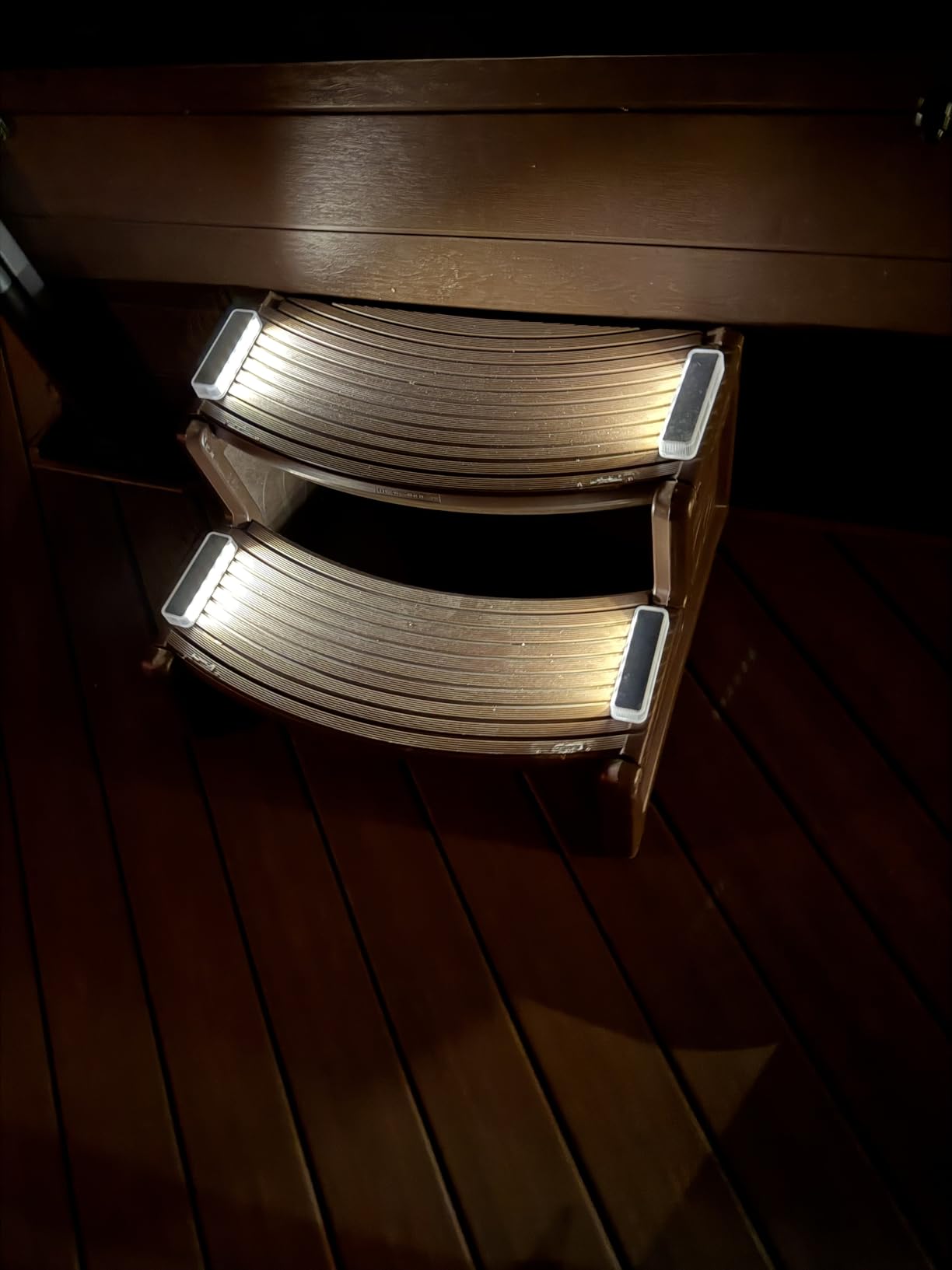 DetarZinLED Blue Solar Lights for Outside, 8 Pack Solar Deck Lights Outdoor Waterproof LED, Blue Step Light for Outside, Dock Light Solar Powered Waterproof for Deck, Steps, Dock, Driveway, Stair, Path customer photo 1