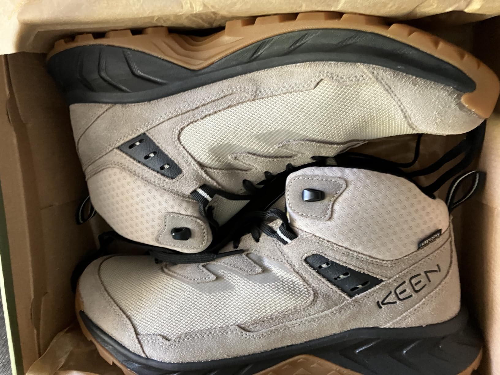 KEEN Men's Hightrail Mid Waterproof Hiking Boots customer photo 1