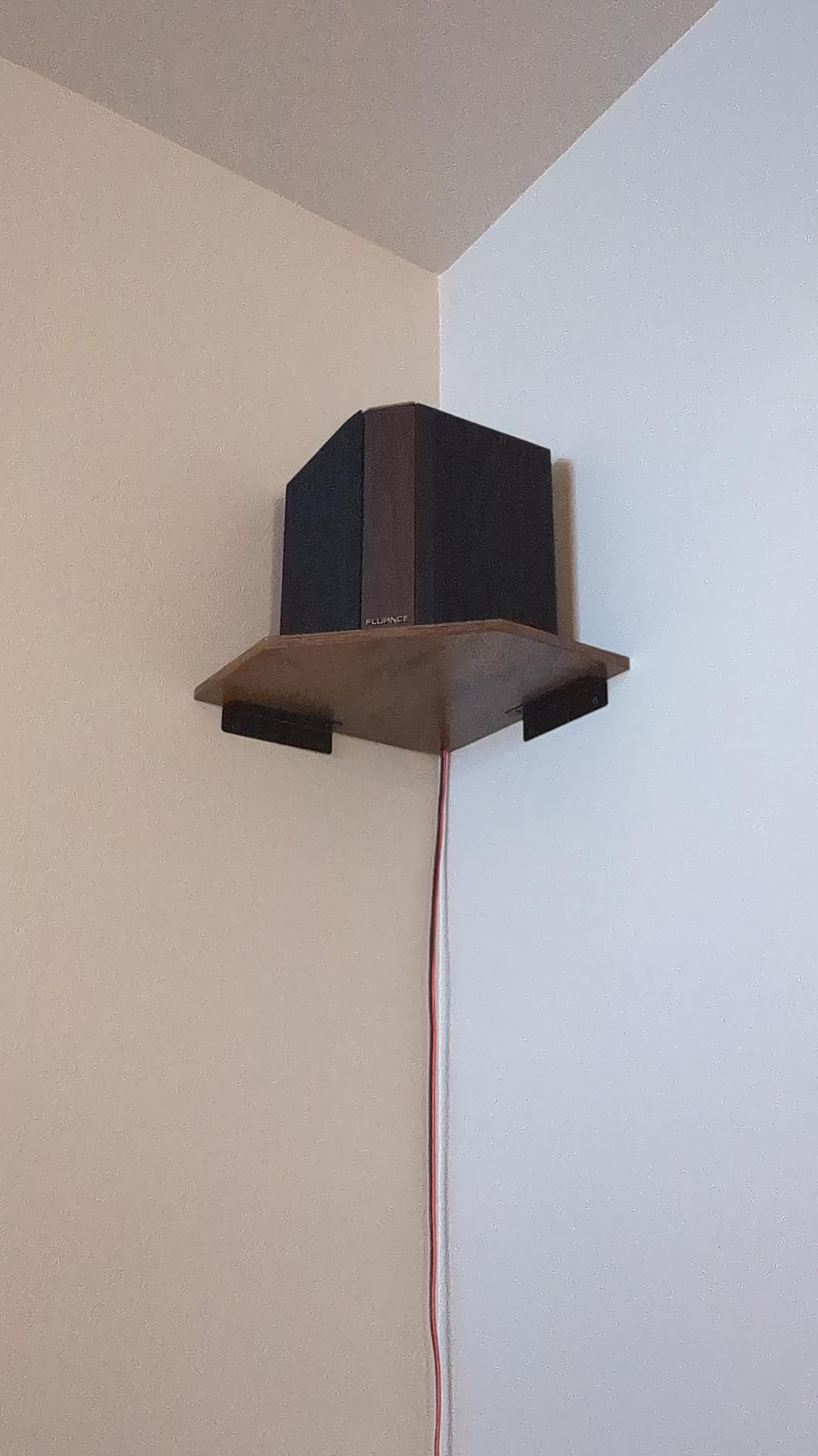 Homode Corner Shelf Wall Mount, Set of 4 Floating Corner Shelves with Cord Hole for Cable Box, Wood Corner Hanging Shelves for Bathroom Bedroom Kitchen, Rustic Brown customer photo 2